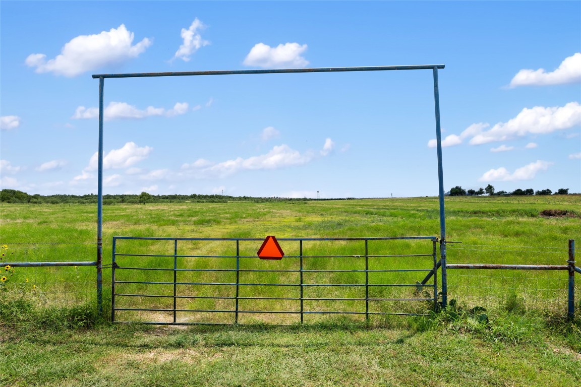 Jarrell, Texas, 76537, United States, ,Land,For Sale,1912274