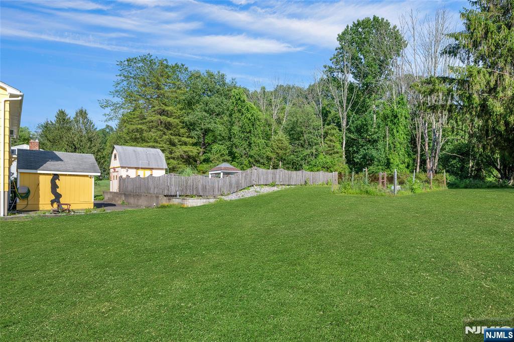 Sparta, New Jersey, 07871, United States, 4 Bedrooms Bedrooms, ,3 BathroomsBathrooms,Residential,For Sale,1907480