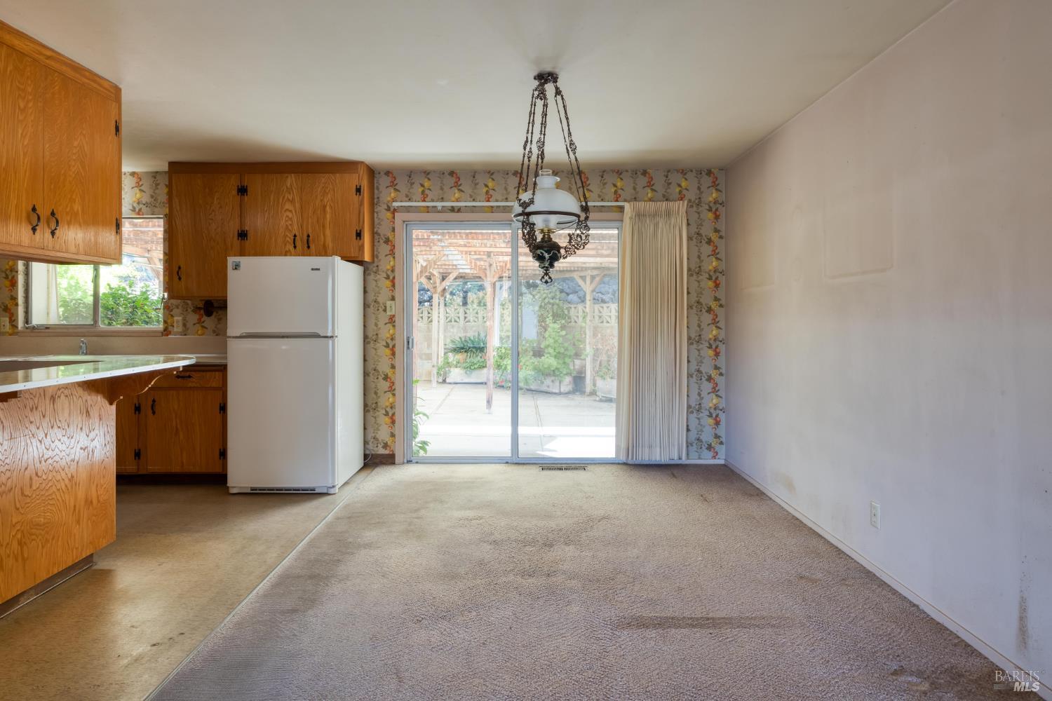 Petaluma, California, 94952, United States, 3 Bedrooms Bedrooms, ,3 BathroomsBathrooms,Residential,For Sale,1981148