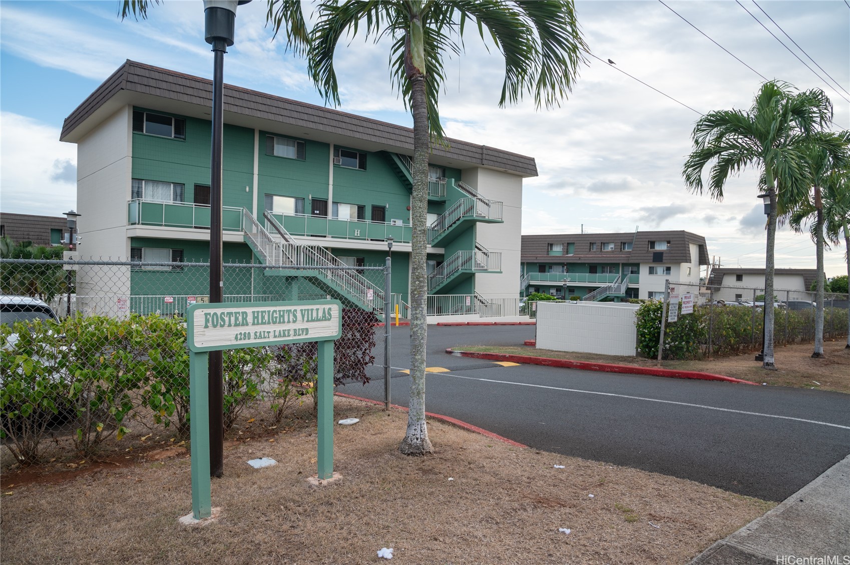 Honolulu, Hawaii, 96818, United States, 3 Bedrooms Bedrooms, ,3 BathroomsBathrooms,Residential,For Sale,1846654