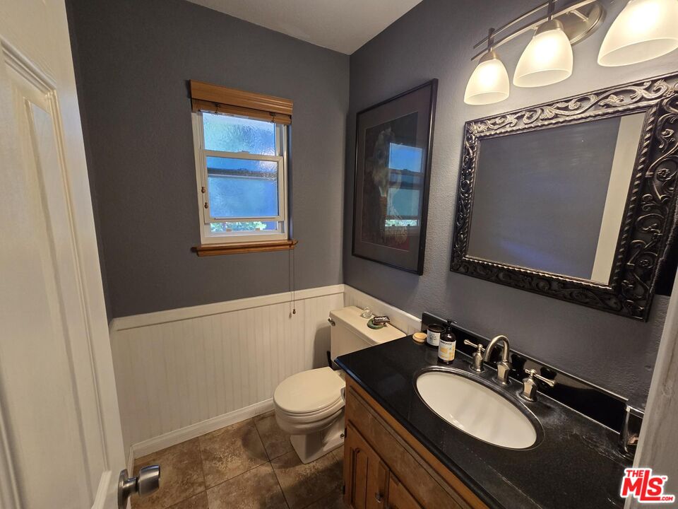 Crestline, California, 92325, United States, 5 Bedrooms Bedrooms, ,3 BathroomsBathrooms,Residential,For Sale,1907137