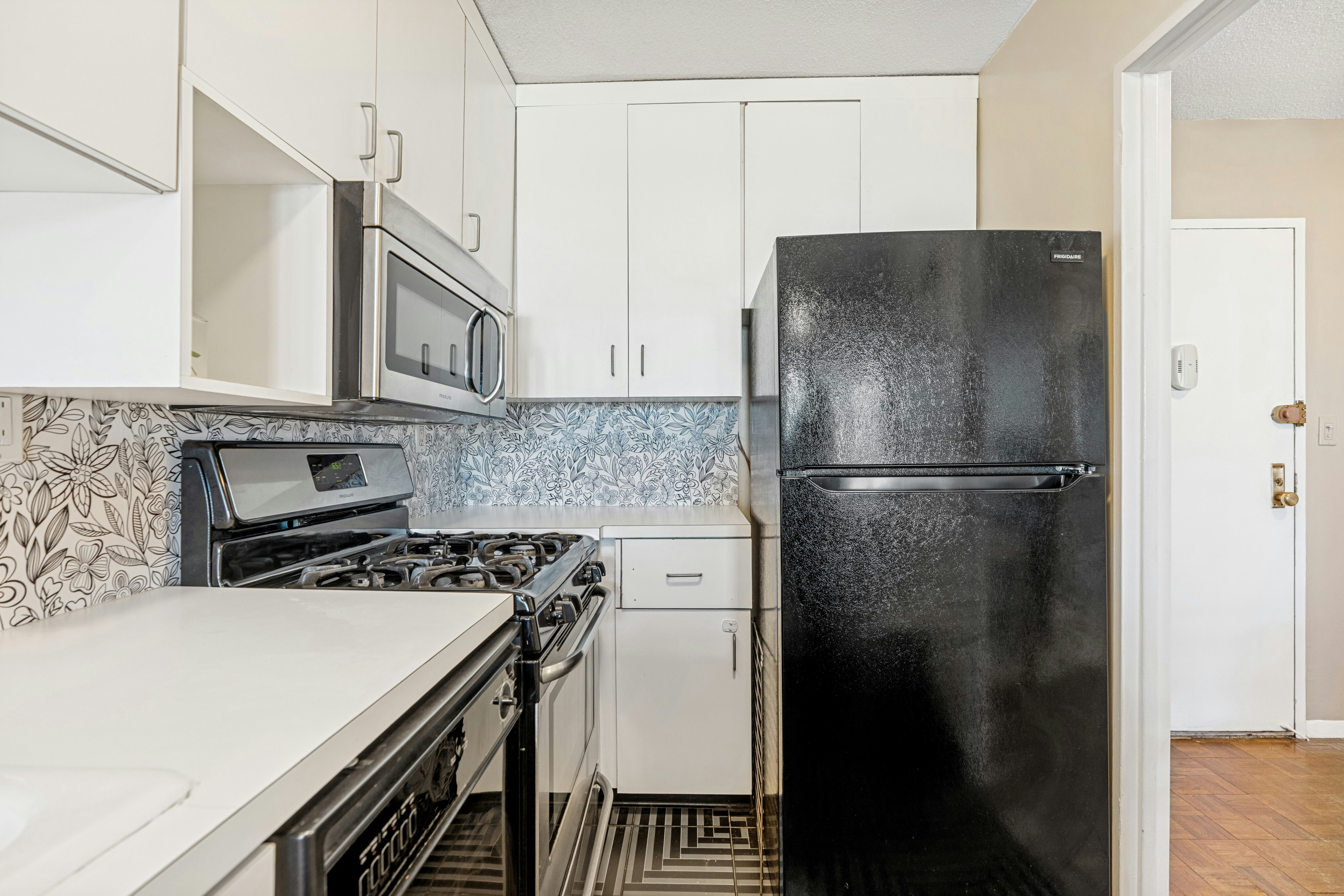  2200 North Central Rd #7B, Fort Lee, NJ 07024 - 物件實景