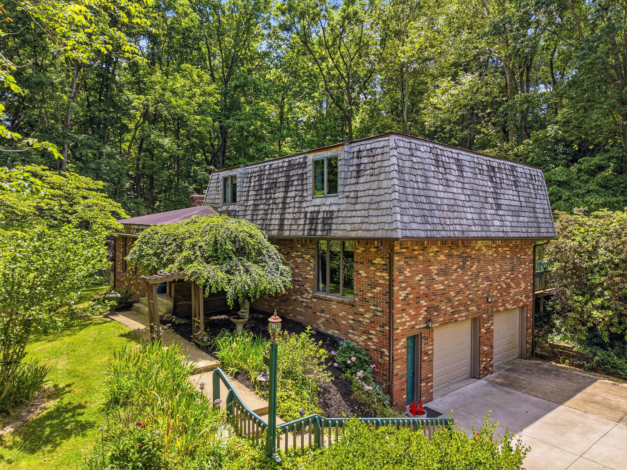  21 West Hillcrest Road, Eighty Four, PA 15330 - 物件實景