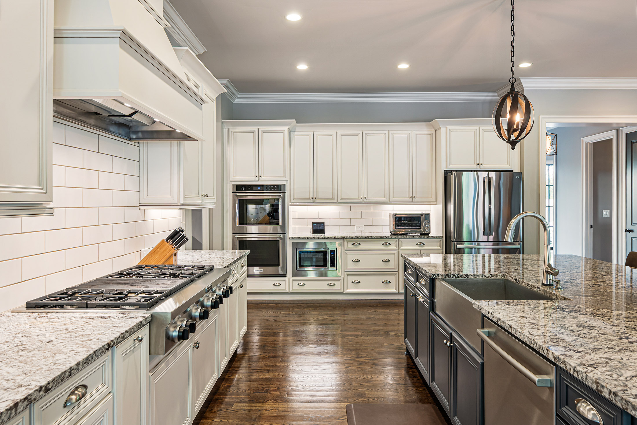  Desirable Monte Hewett First-Time Resale in the Sought-After Lake Haven - 物件實景