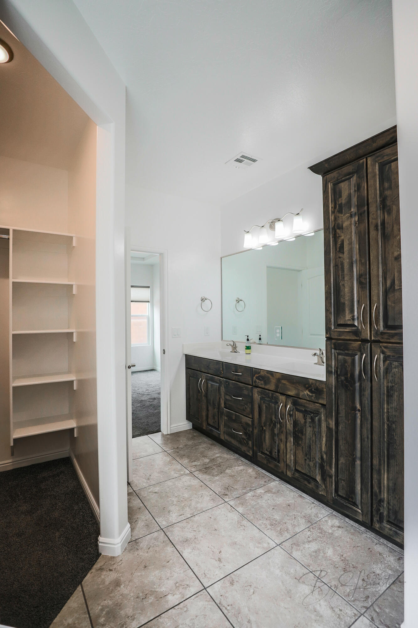 St George, Utah, 84790, United States, 3 Bedrooms Bedrooms, ,Residential,For Sale,1927103