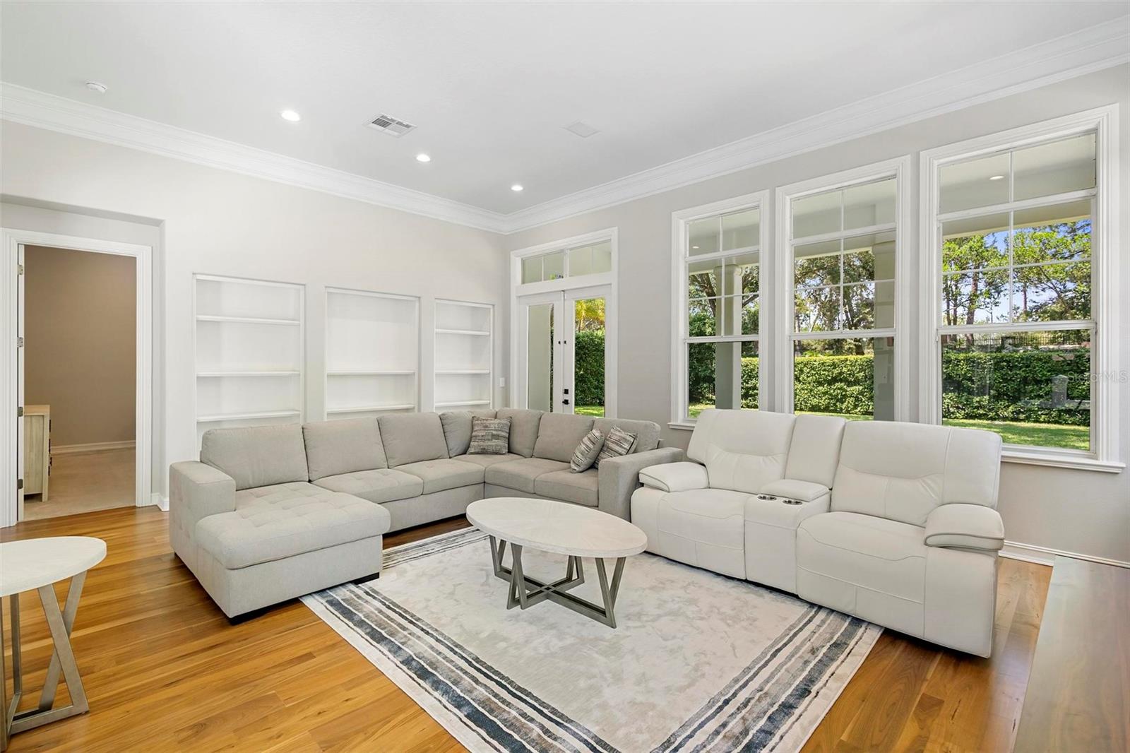ORLANDO, Florida, 32827, United States, 3 Bedrooms Bedrooms, ,5 BathroomsBathrooms,Residential,For Sale,1825170