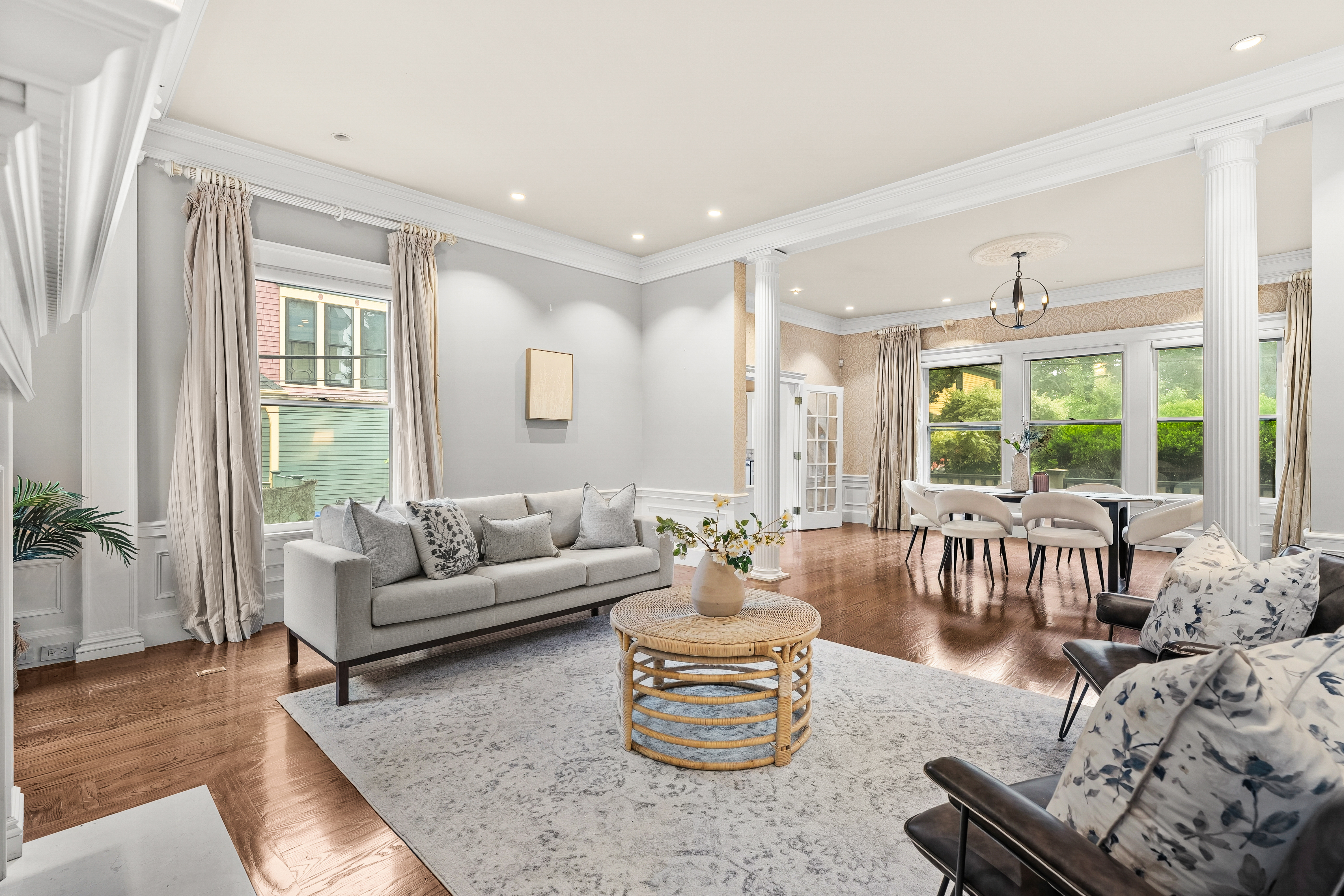  14 Wellington Street, Unit 1,  Arlington, MA, 02476 - 物件實景