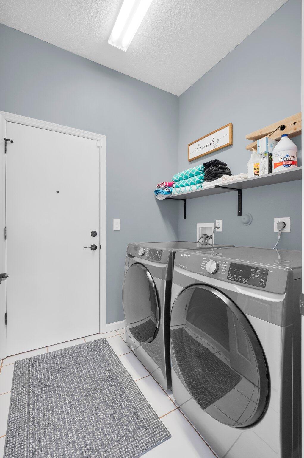 Boynton Beach, Florida, 33436, United States, 2 Bedrooms Bedrooms, ,2 BathroomsBathrooms,Residential,For Sale,1998291