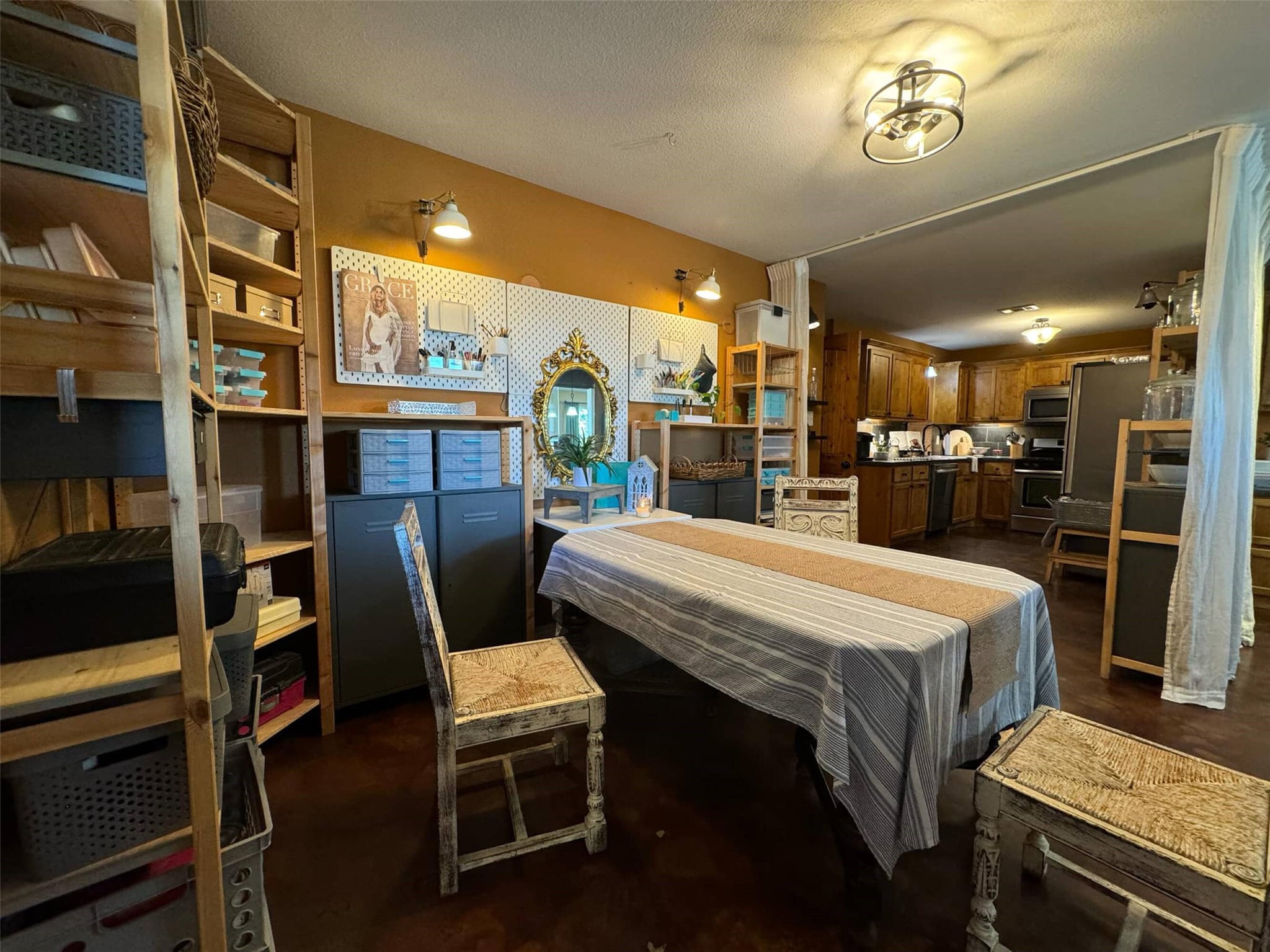 Farmersville, Texas, 75442, United States, 1 Bedroom Bedrooms, ,2 BathroomsBathrooms,Residential,For Sale,1901642
