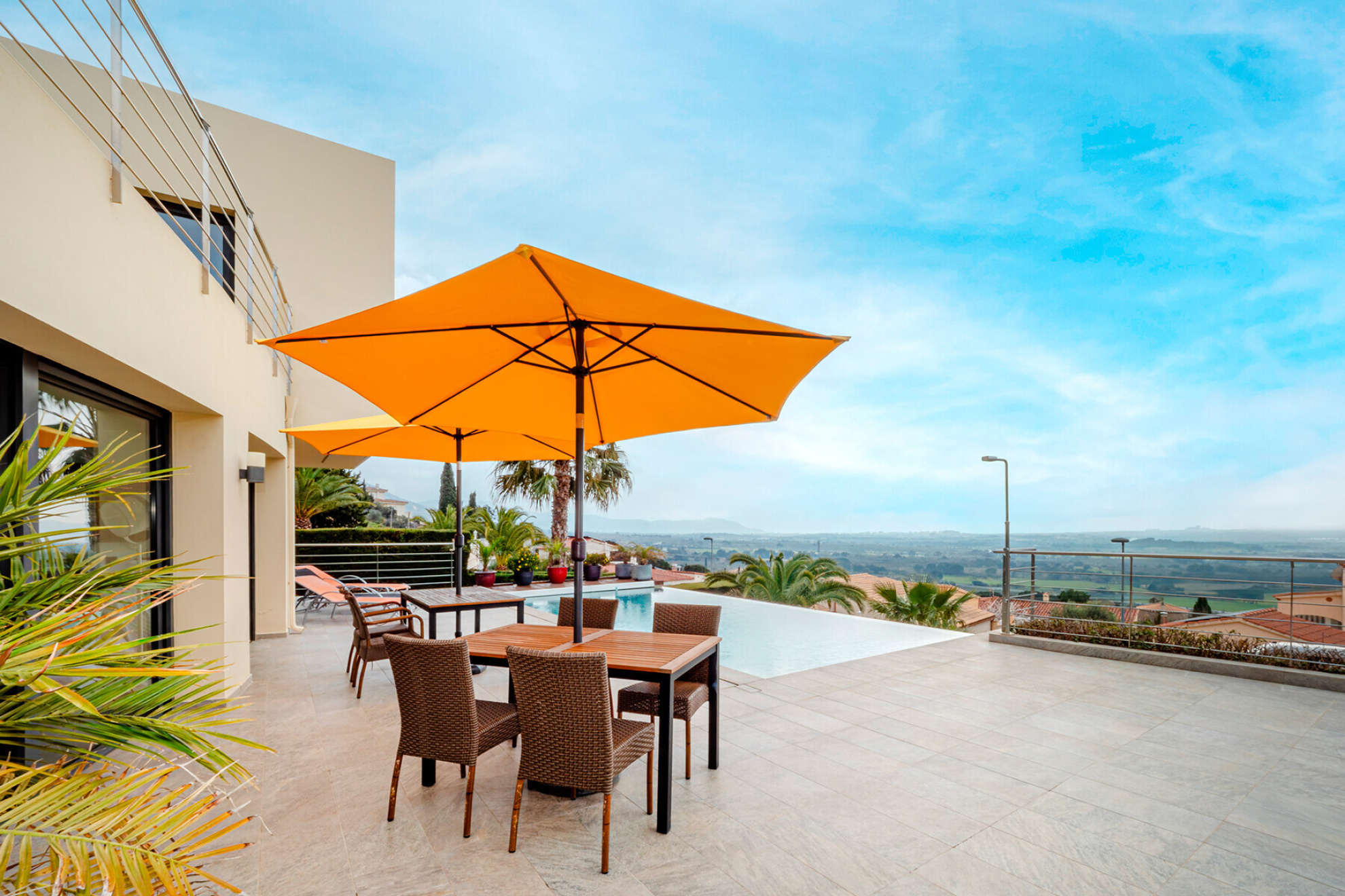  Exclusive villa with panoramic views and a south-facing orientation - 物件實景