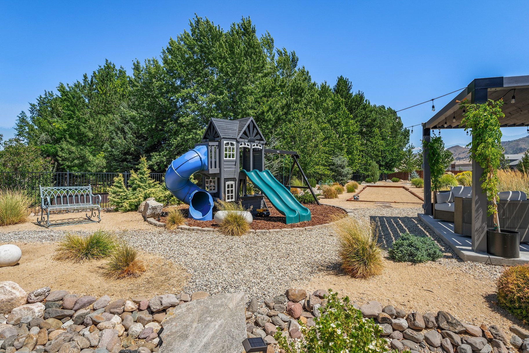  Private Luxury Retreat in Verdi with Custom Designer Finishes & Peavine Views - 物件實景