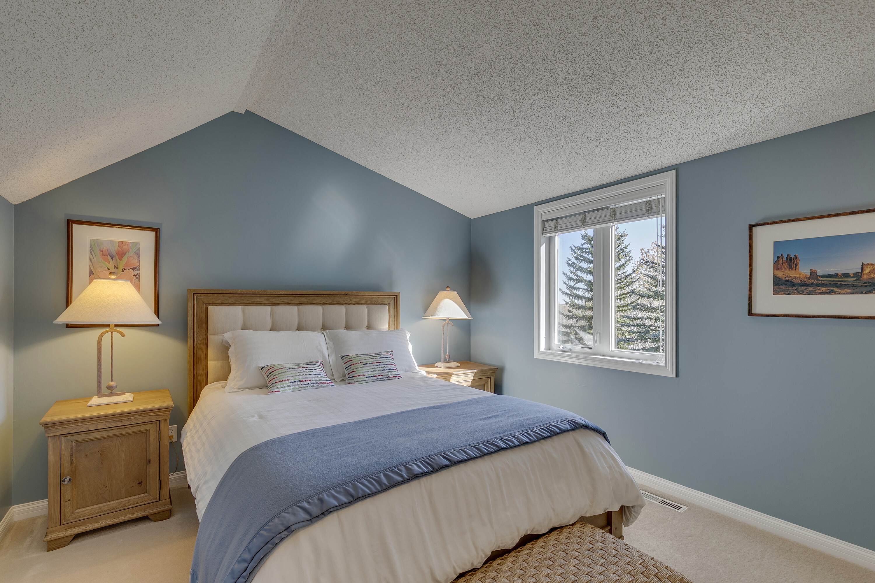  20 Acre Storybook Property - 物件實景