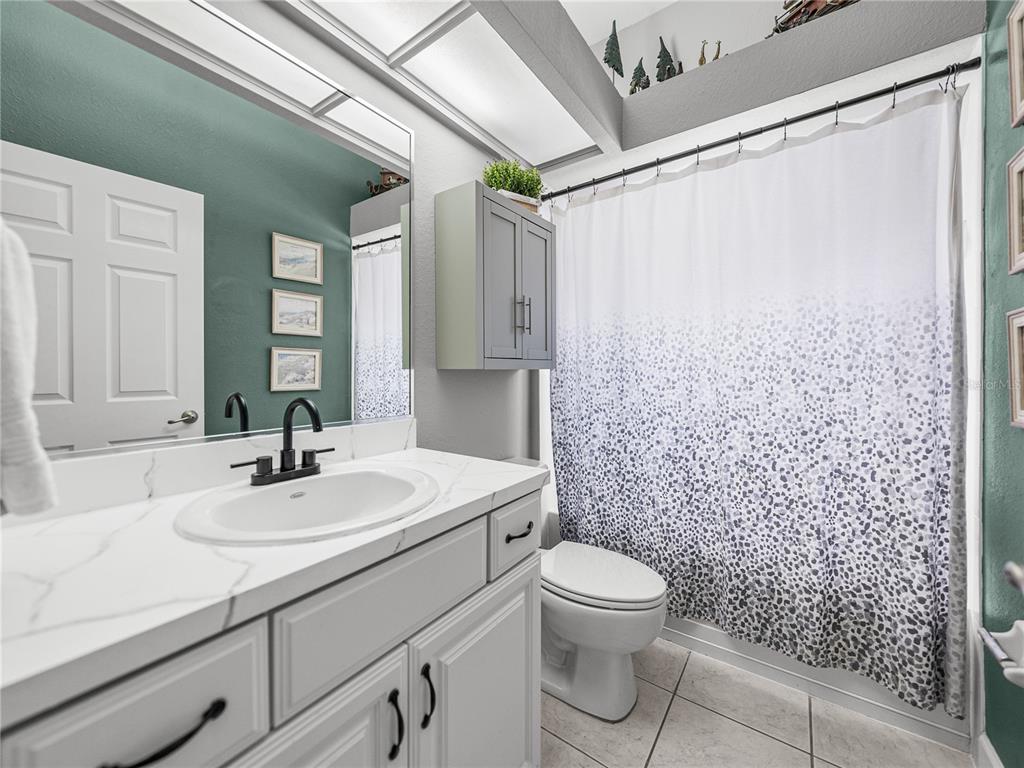 Lakeland, Florida, 33812, United States, 4 Bedrooms Bedrooms, ,3 BathroomsBathrooms,Residential,For Sale,1898596