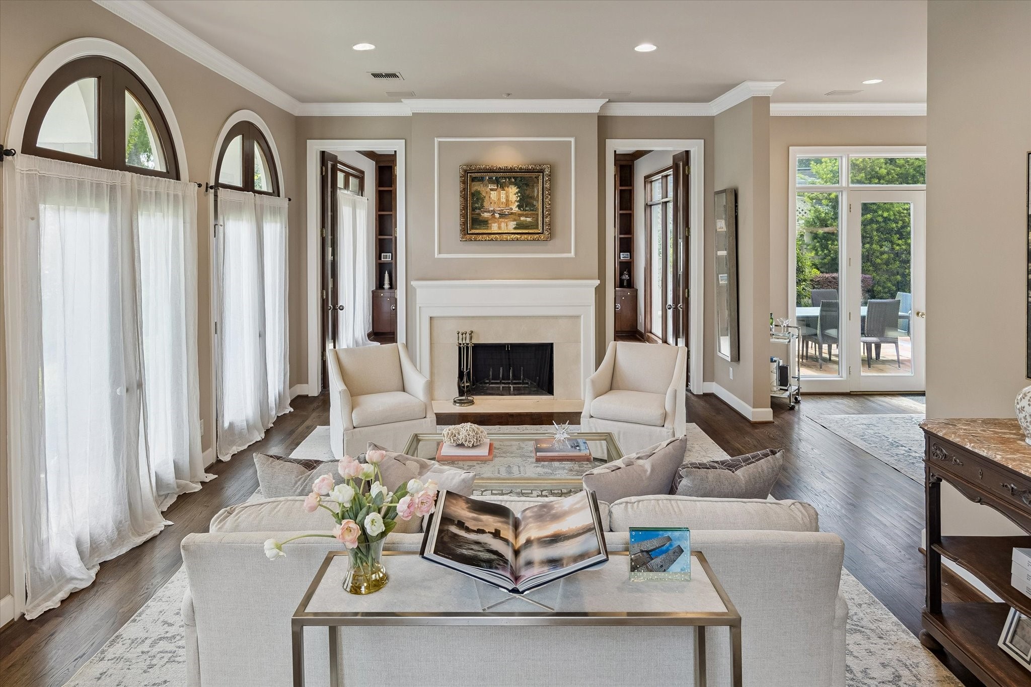  2102 Mcclendon Street - 物件實景