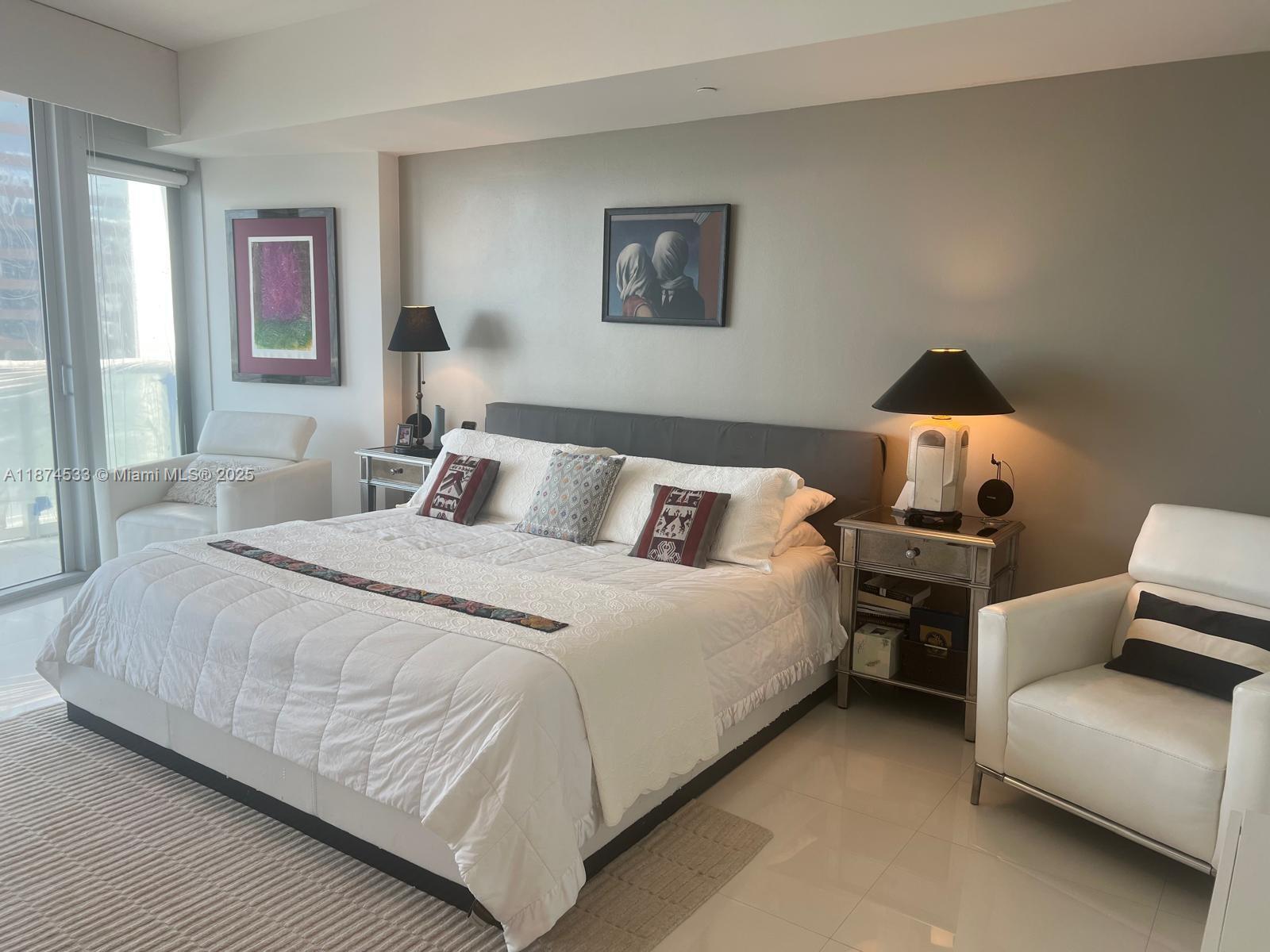 Miami, Florida, 33131, United States, 1 Bedroom Bedrooms, ,1 BathroomBathrooms,Residential,For Sale,1942098