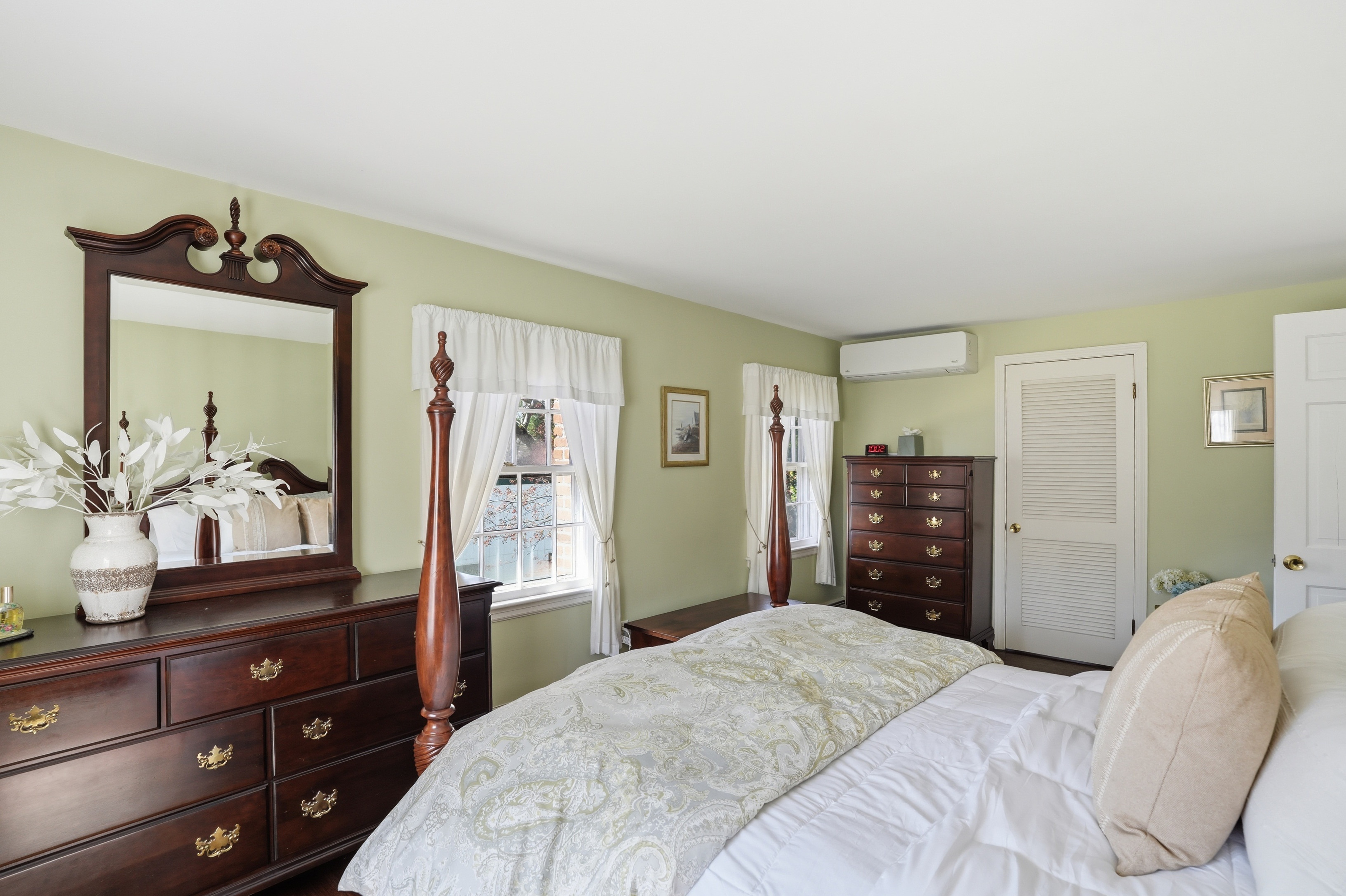  194 New Meadow Road, Barrington, RI, 02806 - 物件實景
