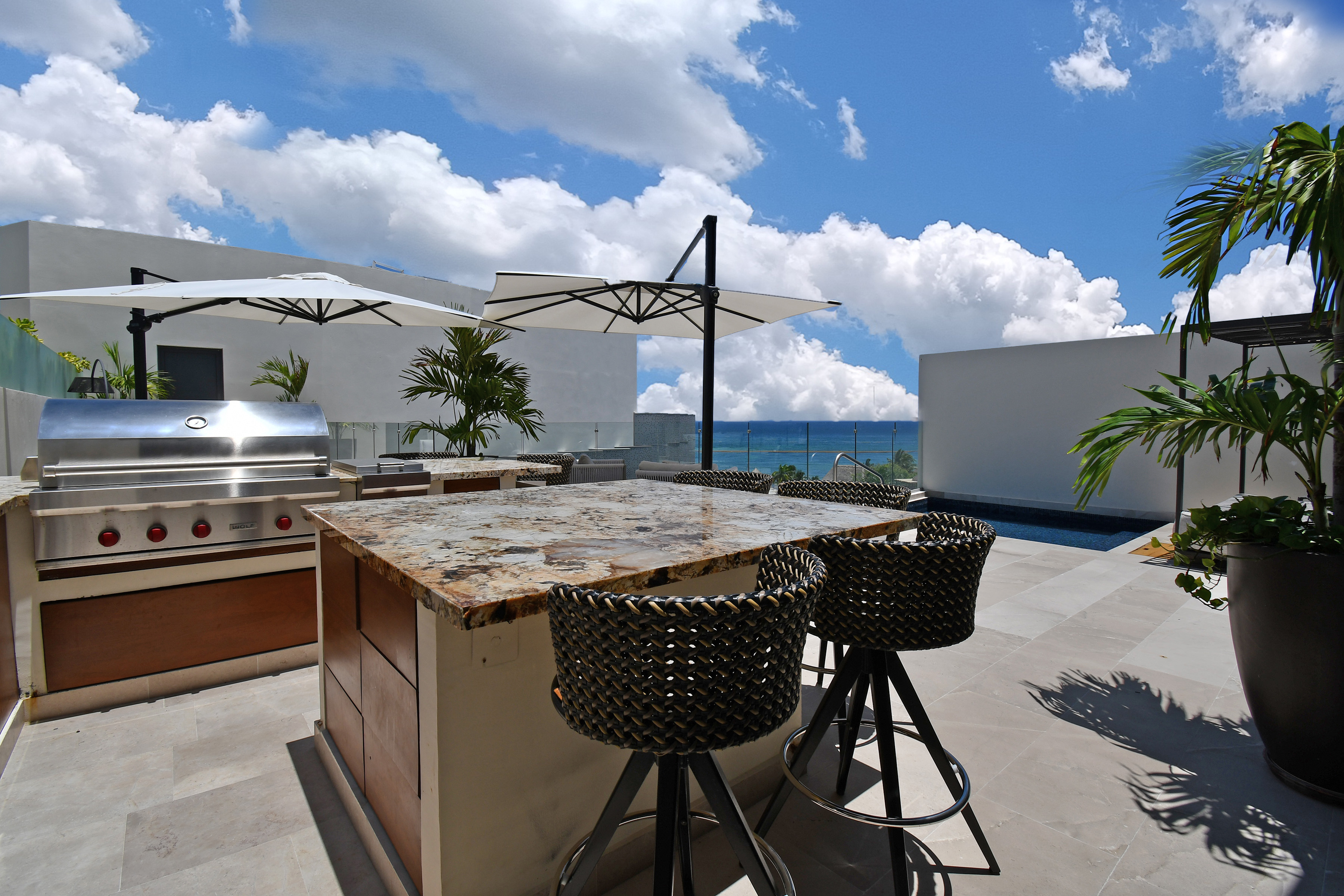 Three-Bedroom Blue Horizon Penthouse - 物件實景