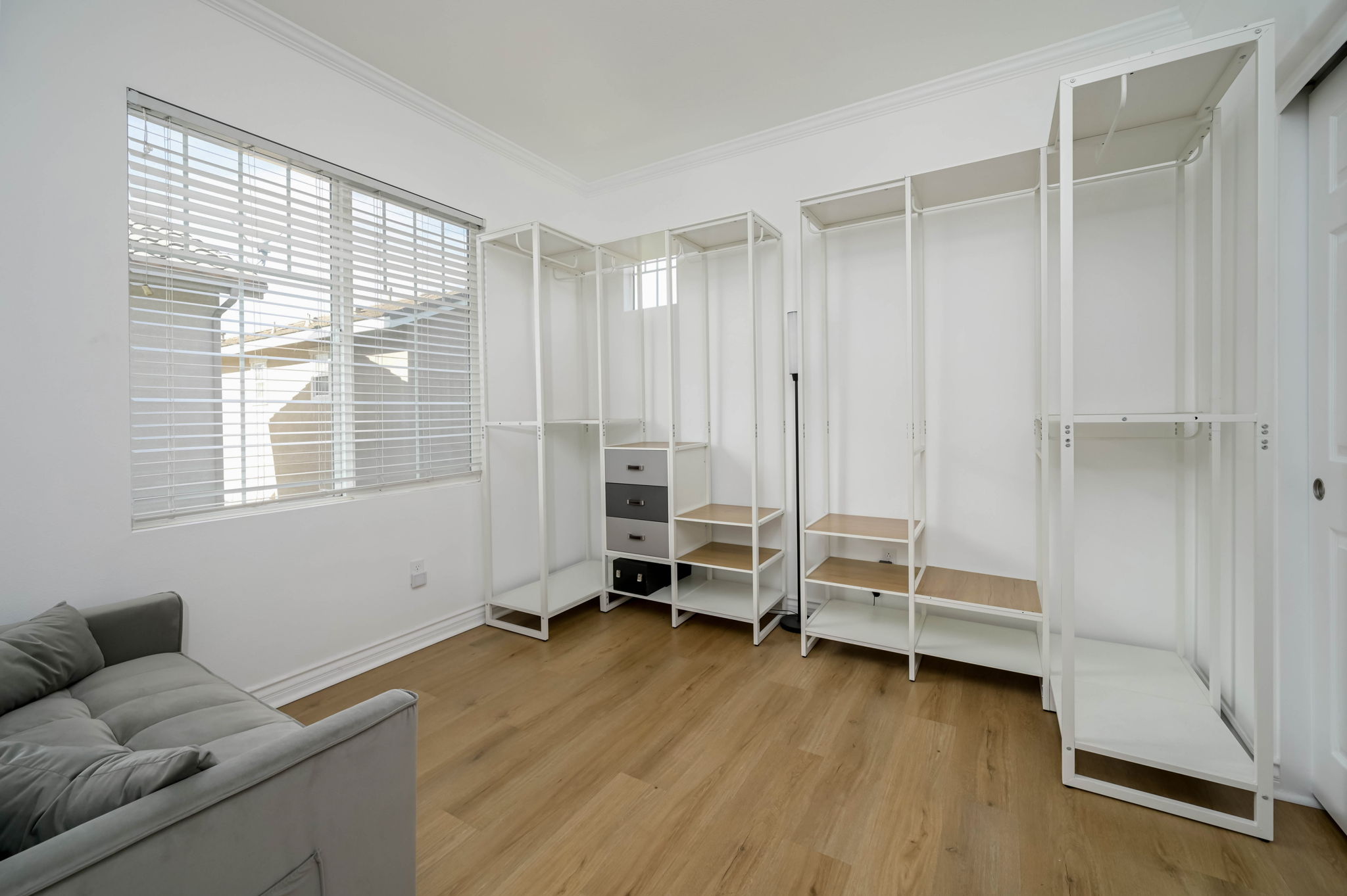 Carson, California, 90745, United States, 3 Bedrooms Bedrooms, ,3 BathroomsBathrooms,Residential,For Sale,2001488