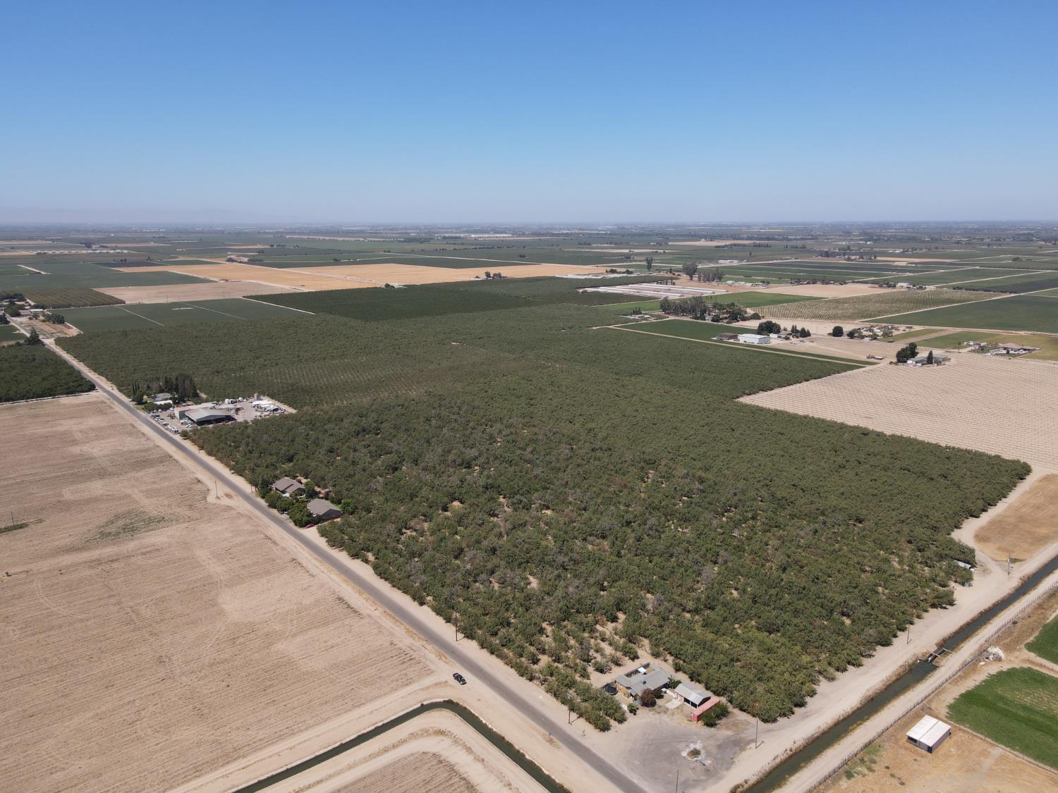 Livingston, California, 95334, United States, 3 Bedrooms Bedrooms, ,2 BathroomsBathrooms,Residential,For Sale,1983091