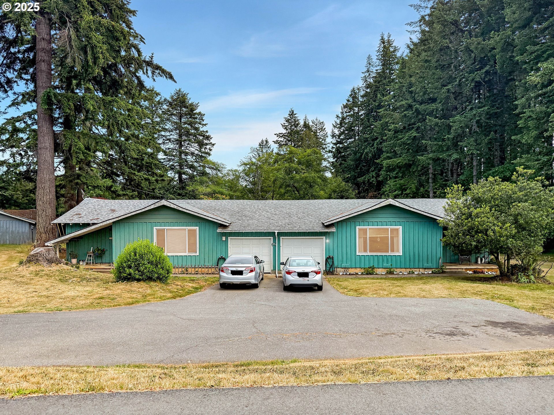 Brookings, Oregon, 97415, United States, ,Residential,For Sale,1983700