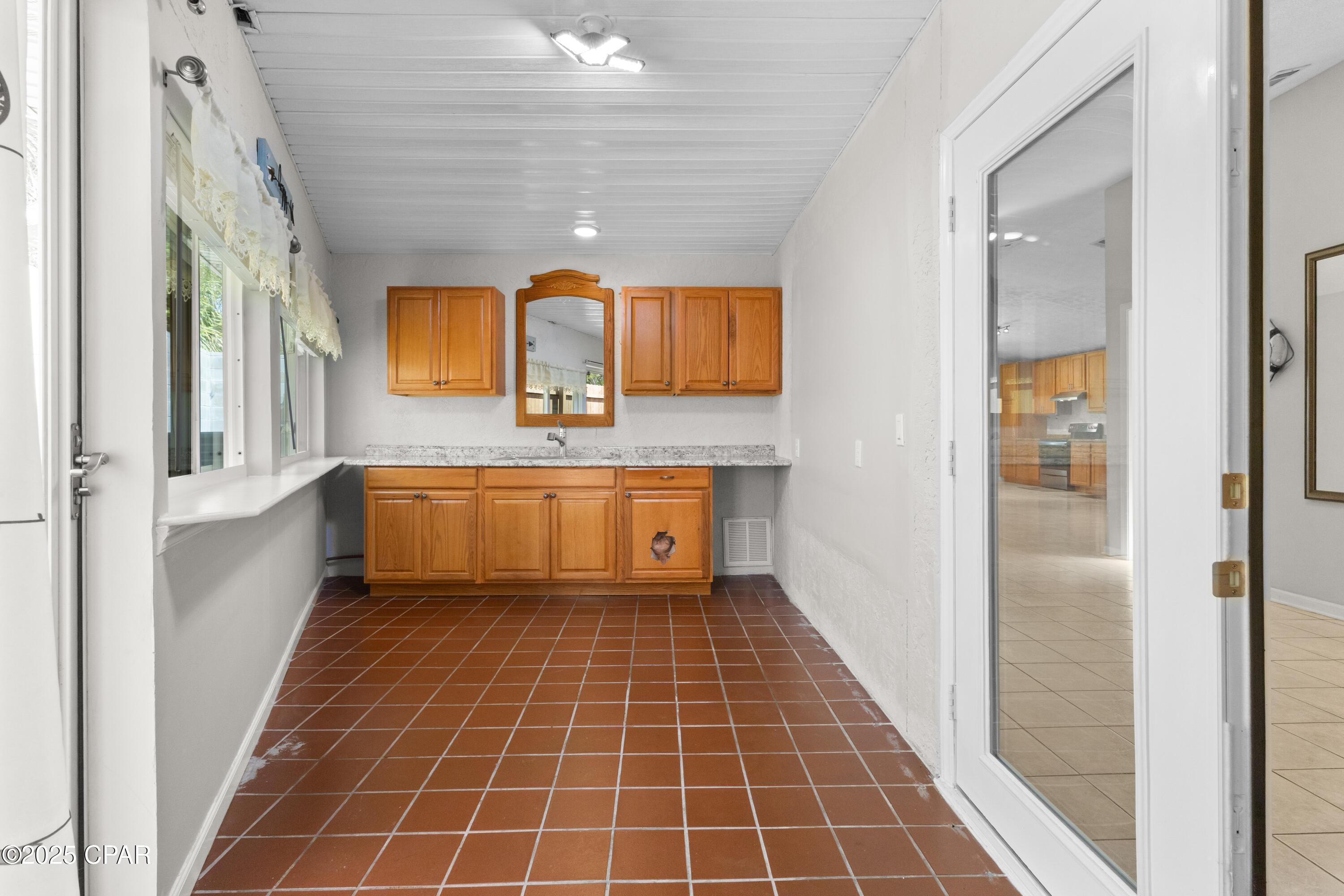 Panama City, Florida, 32408, United States, 3 Bedrooms Bedrooms, ,3 BathroomsBathrooms,Residential,For Sale,1928640