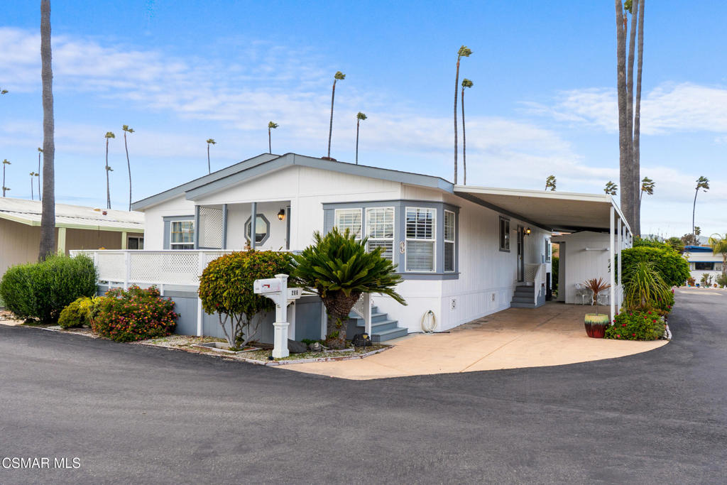 Ventura, California, 93001, United States, 3 Bedrooms Bedrooms, ,2 BathroomsBathrooms,Residential,For Sale,1921287