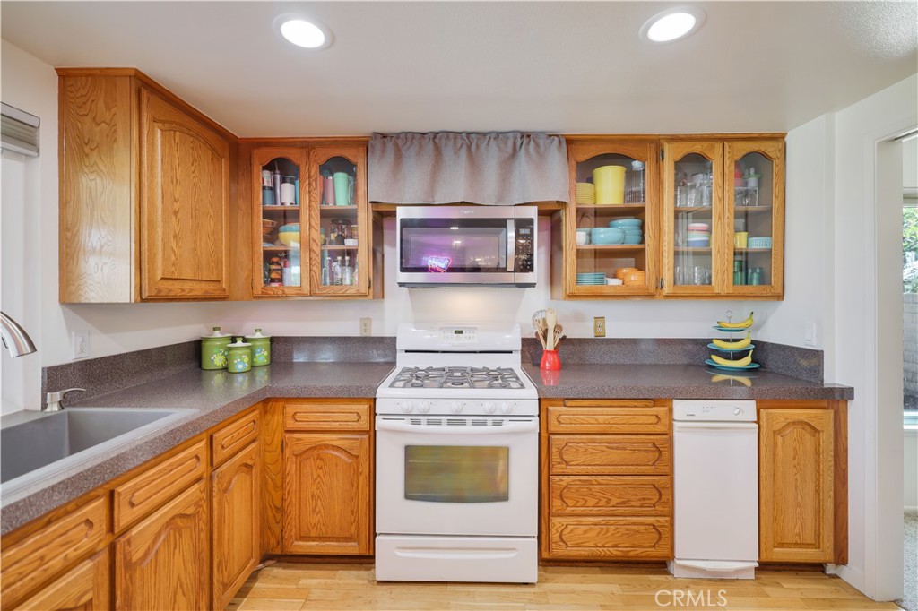West Covina, California, 91762, United States, 4 Bedrooms Bedrooms, ,3 BathroomsBathrooms,Residential,For Sale,1905784