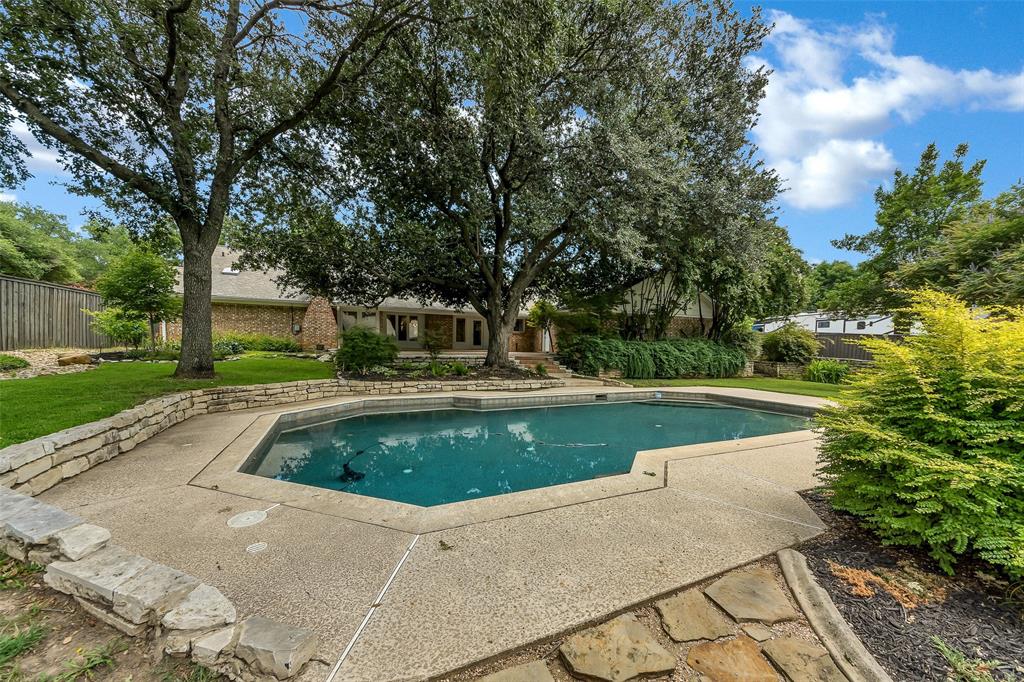 Colleyville, Texas, 76034, United States, 4 Bedrooms Bedrooms, ,3 BathroomsBathrooms,Residential,For Sale,1927837