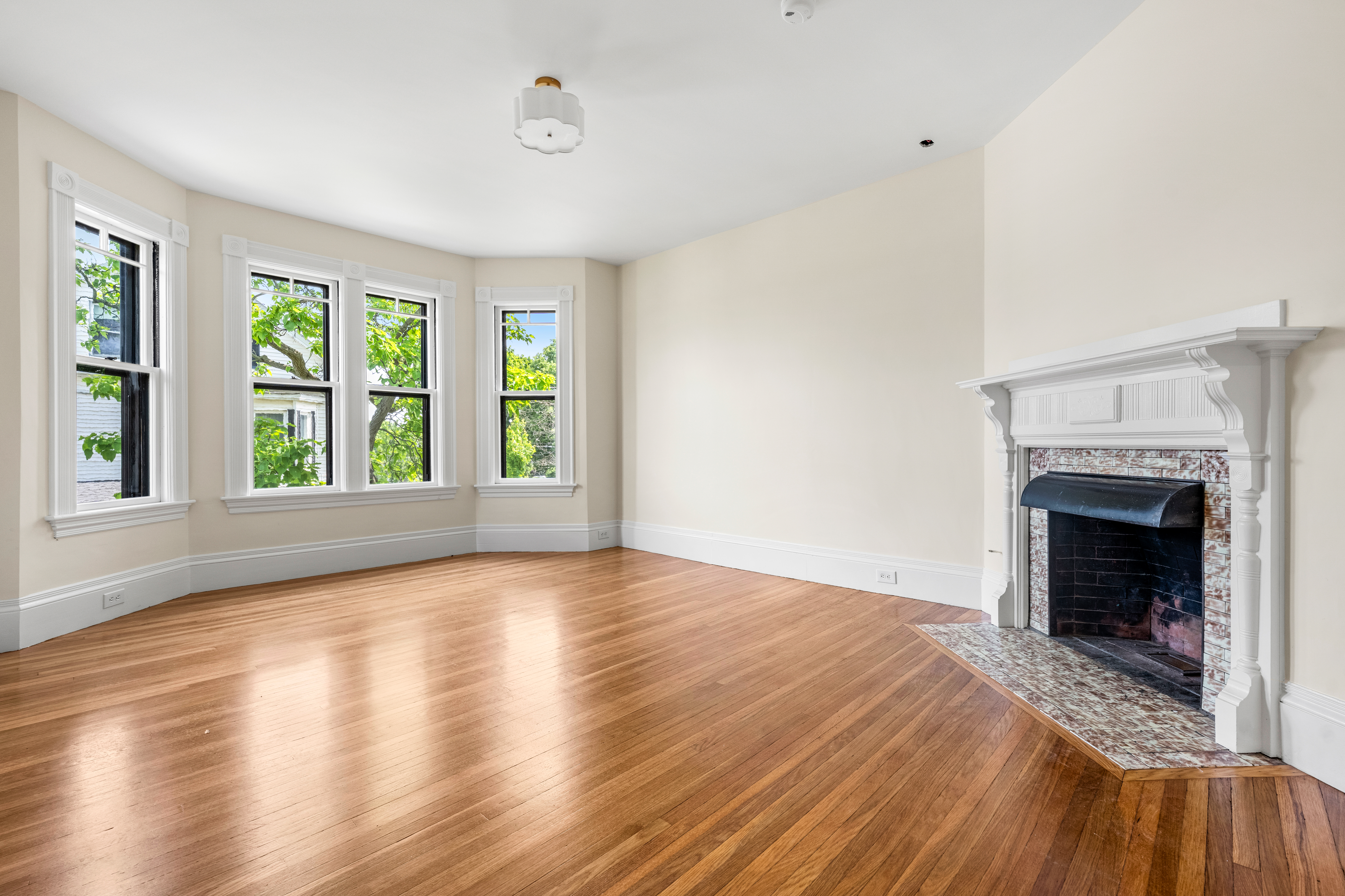  16 Loring Avenue, Salem, MA, 01970 - 物件實景