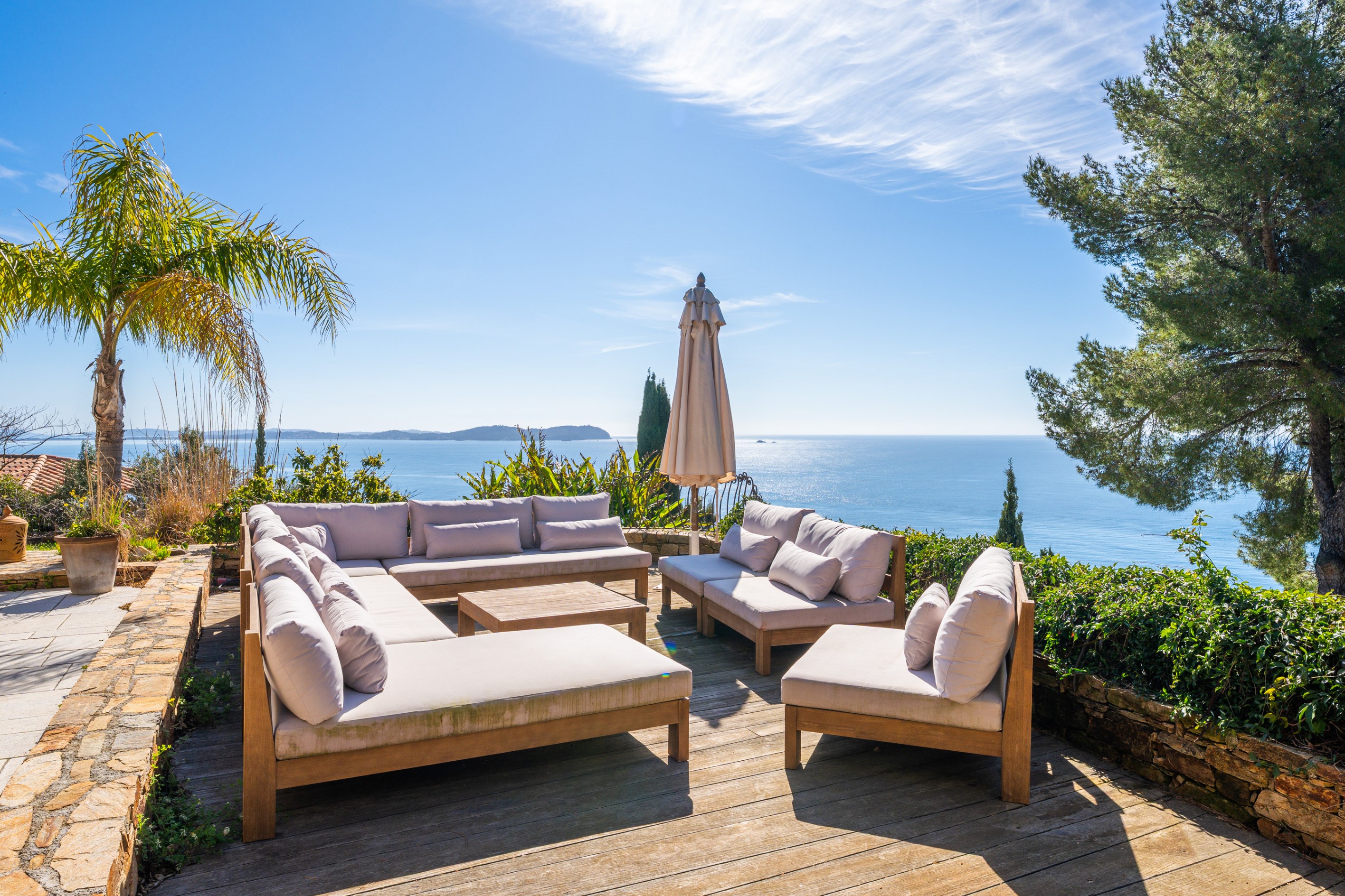  Carqueiranne – Provençal Villa with Exceptional Panoramic Sea Views - 物件實景