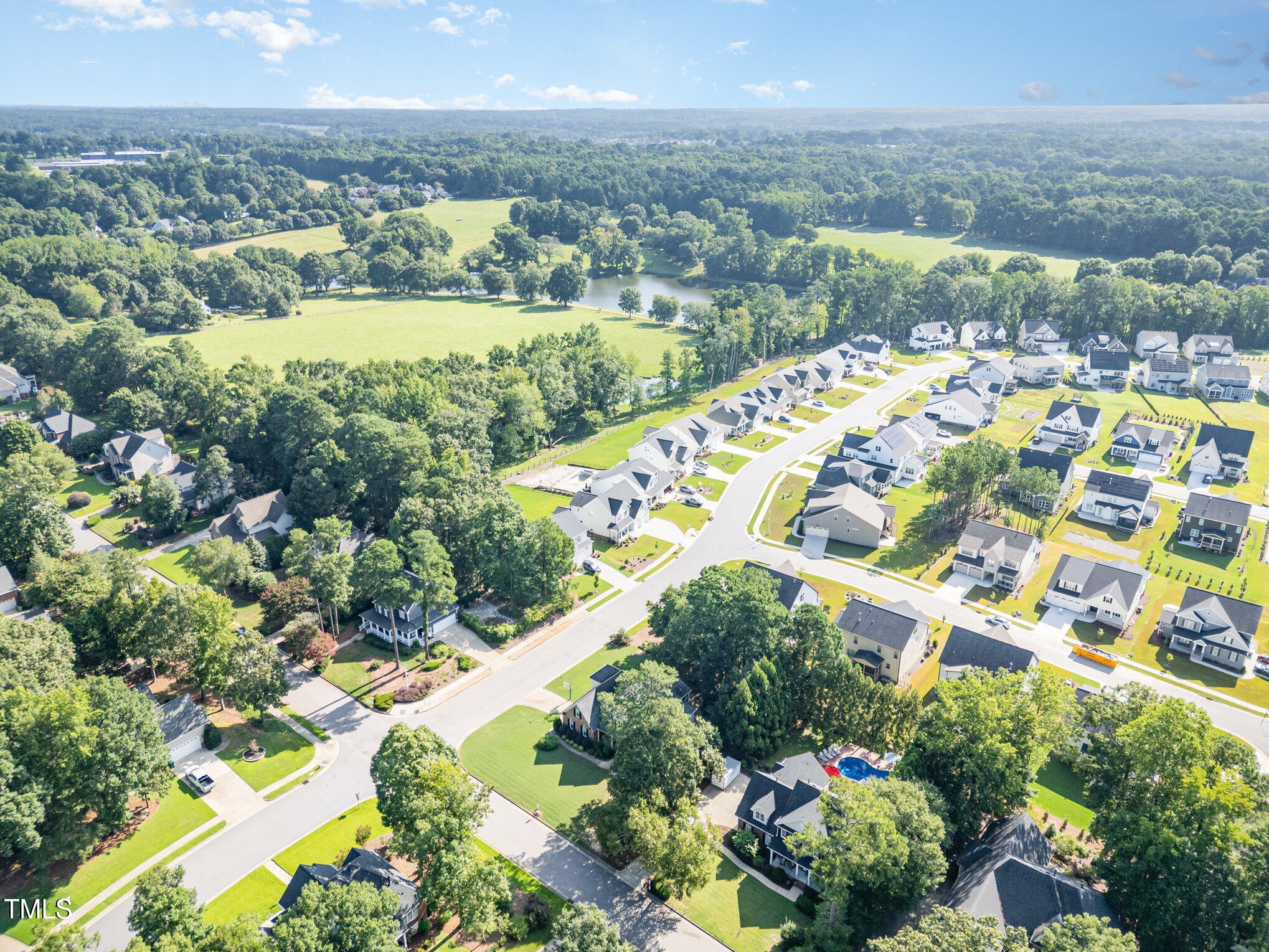 Fuquay Varina, North Carolina, 27526, United States, 5 Bedrooms Bedrooms, ,5 BathroomsBathrooms,Residential,For Sale,1906739