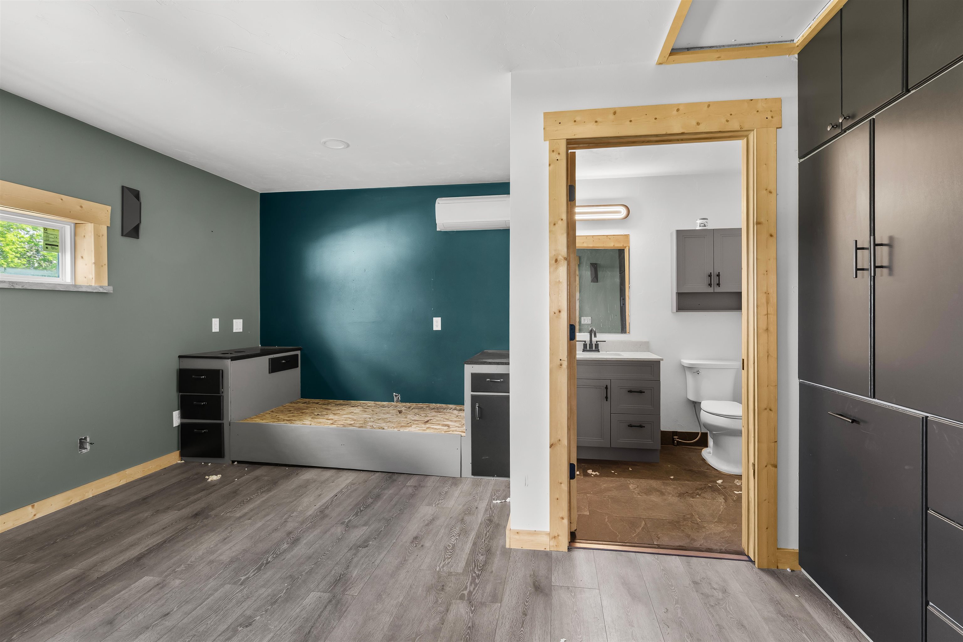 De Pere, Wisconsin, 54115-9006, United States, 4 Bedrooms Bedrooms, ,3 BathroomsBathrooms,Residential,For Sale,2048698