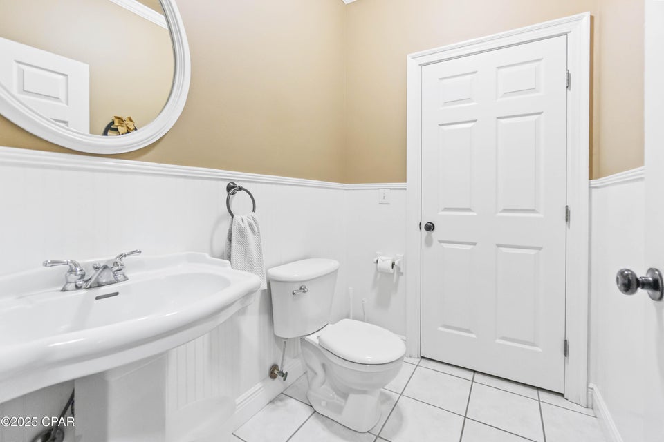 Malone, Florida, 32445, United States, 3 Bedrooms Bedrooms, ,3 BathroomsBathrooms,Residential,For Sale,1974883