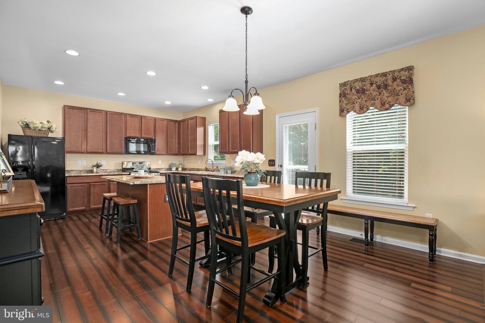 Fredericksburg, Virginia, 22406, United States, 3 Bedrooms Bedrooms, ,2 BathroomsBathrooms,Residential,For Sale,1887792