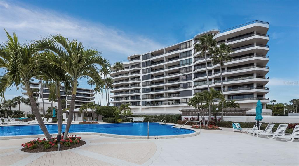 Longboat Key, Florida, 34228, United States, 3 Bedrooms Bedrooms, ,3 BathroomsBathrooms,Residential,For Sale,1942144
