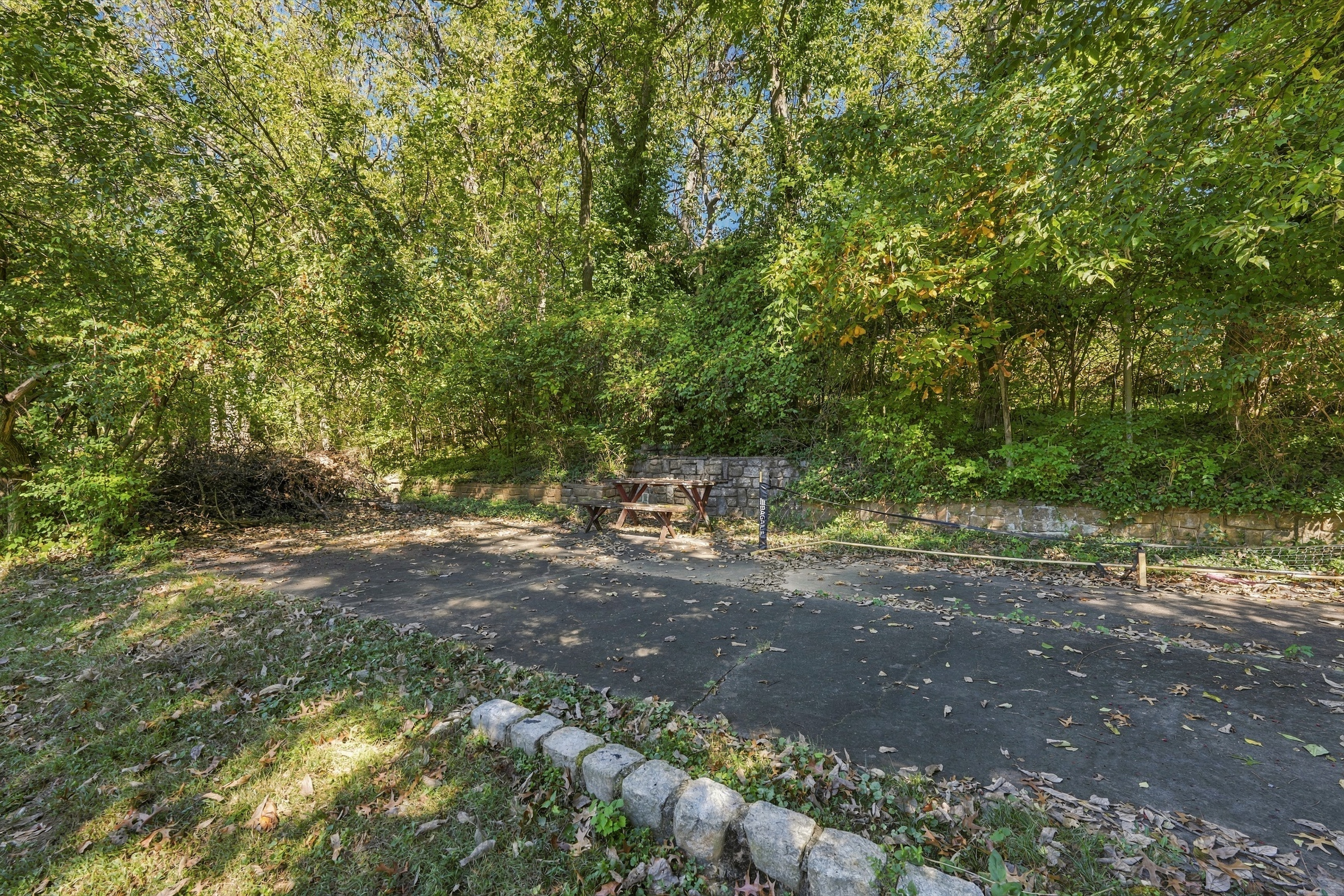  2501 Seneca Valley Road, Louisville, KY 40205 - 物件實景