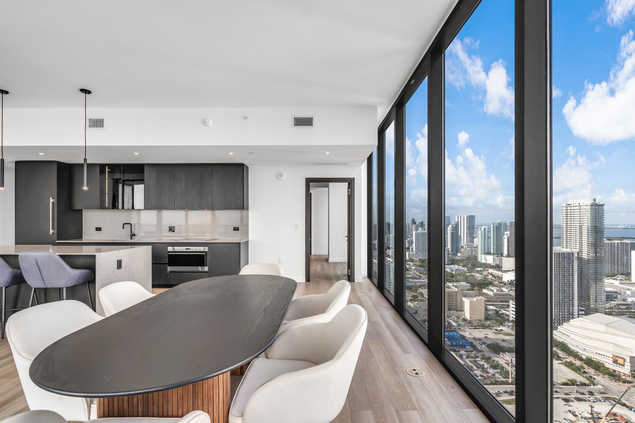 20 NE 11th St, Miami, FL, 33132 - 物件實景