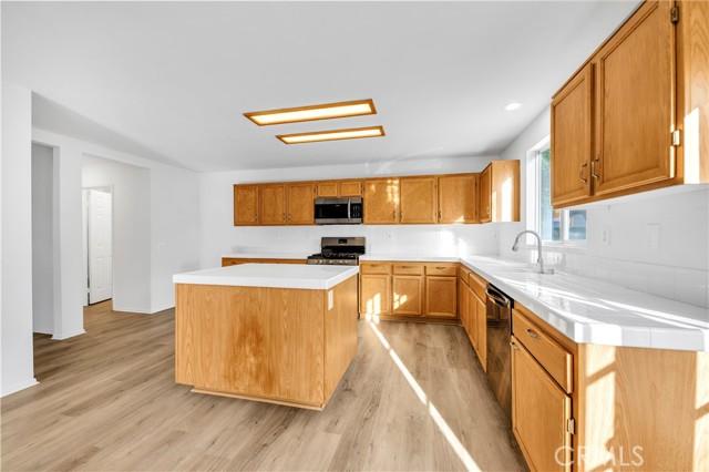 Hemet, California, 92545, United States, 3 Bedrooms Bedrooms, ,3 BathroomsBathrooms,Residential,For Sale,1965668