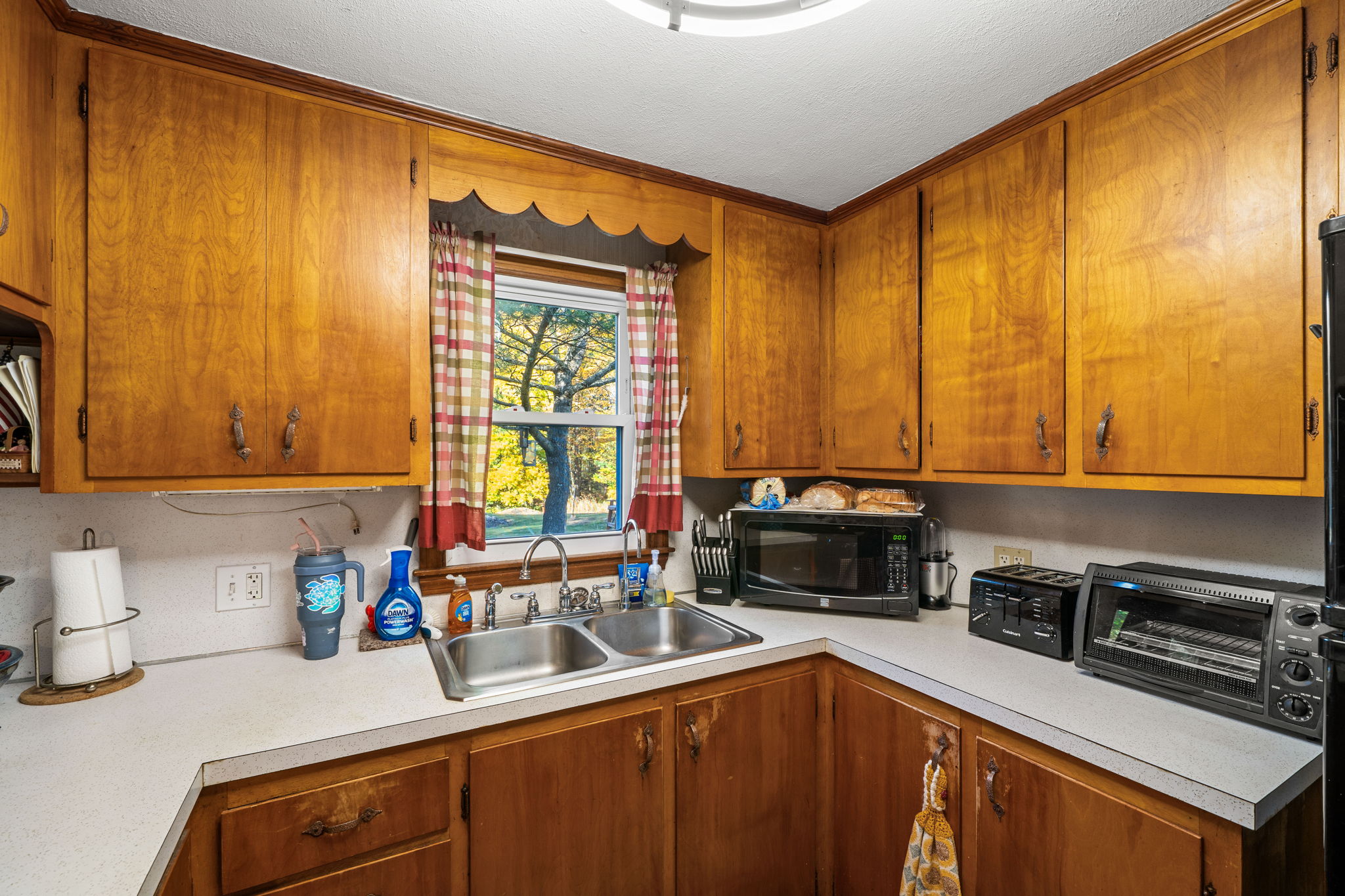  21 Chisholm Road, Kingston, NH, 03848 - 物件實景