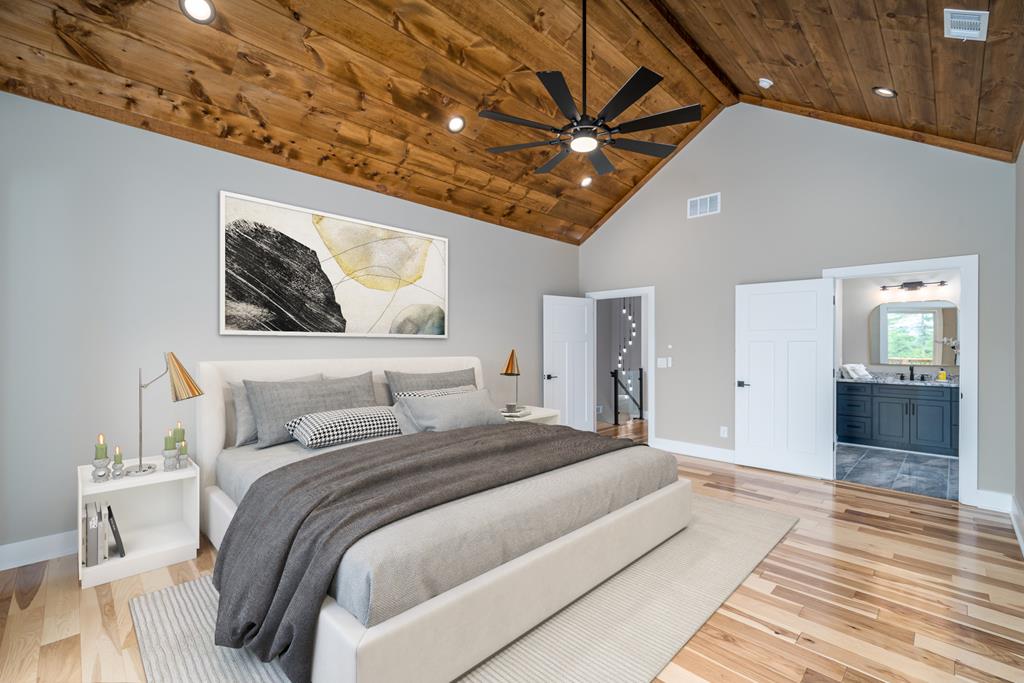 Ellijay, Georgia, 30540, United States, 4 Bedrooms Bedrooms, ,5 BathroomsBathrooms,Residential,For Sale,1858982