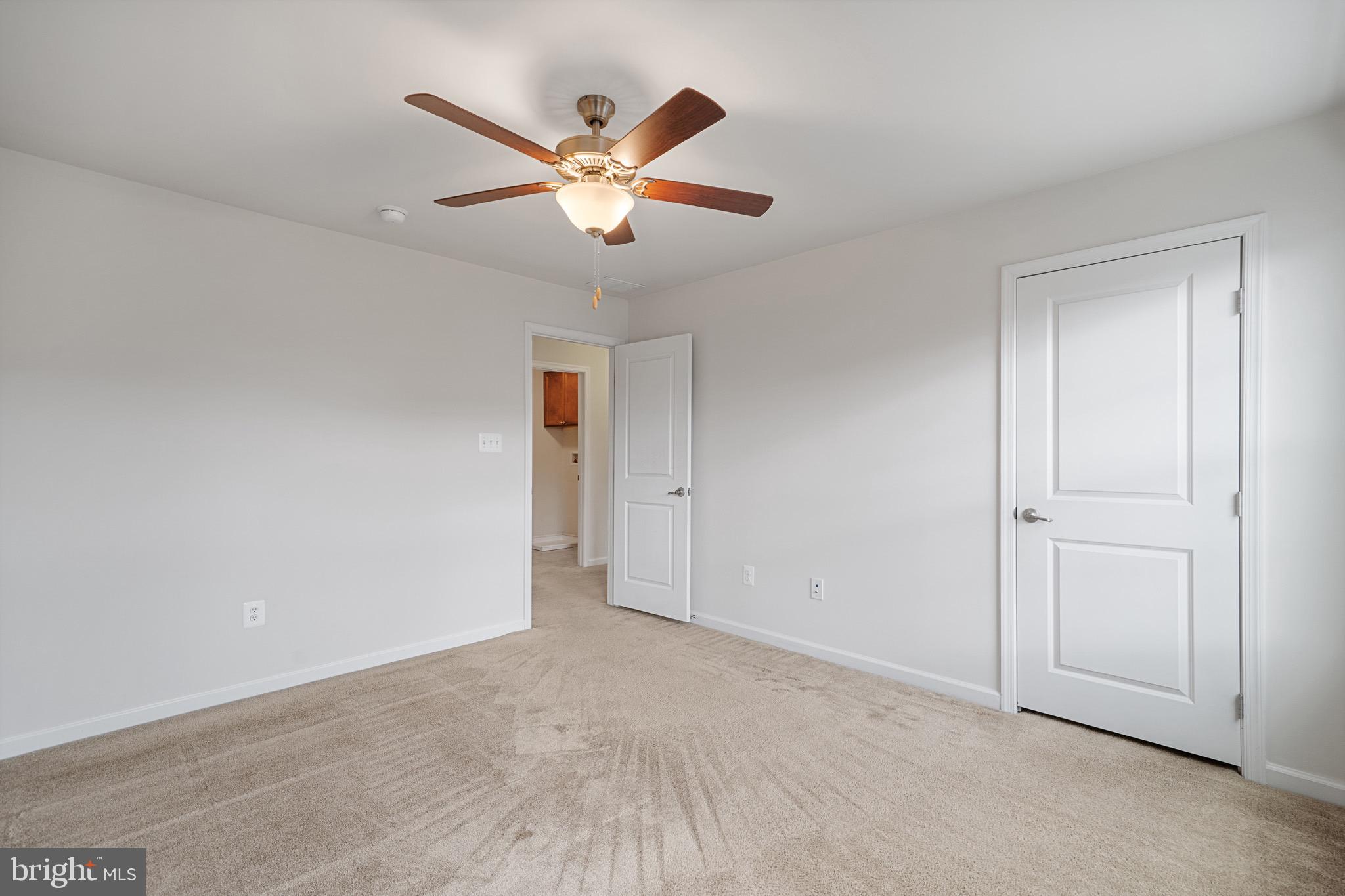 Waldorf, Maryland, 20602, United States, 4 Bedrooms Bedrooms, ,3 BathroomsBathrooms,Residential,For Sale,2001187