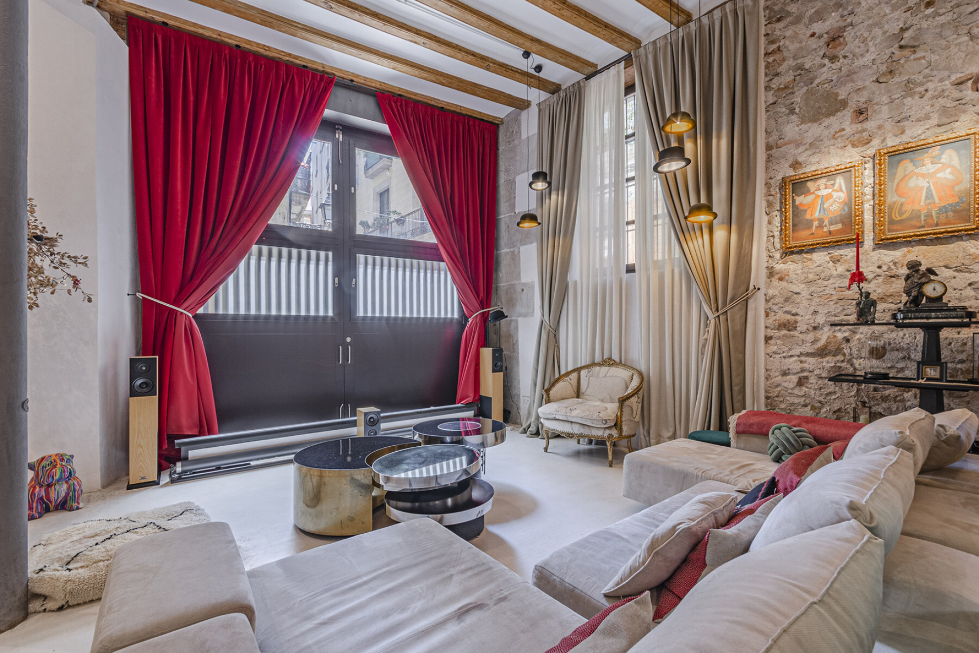  Renovated apartment with historical character in the Barri Gòtic - 物件實景