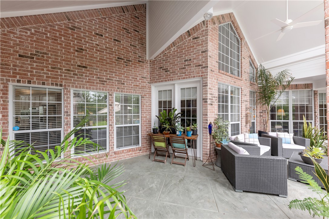 College Station, Texas, 77845, United States, 4 Bedrooms Bedrooms, ,4 BathroomsBathrooms,Residential,For Sale,1935327