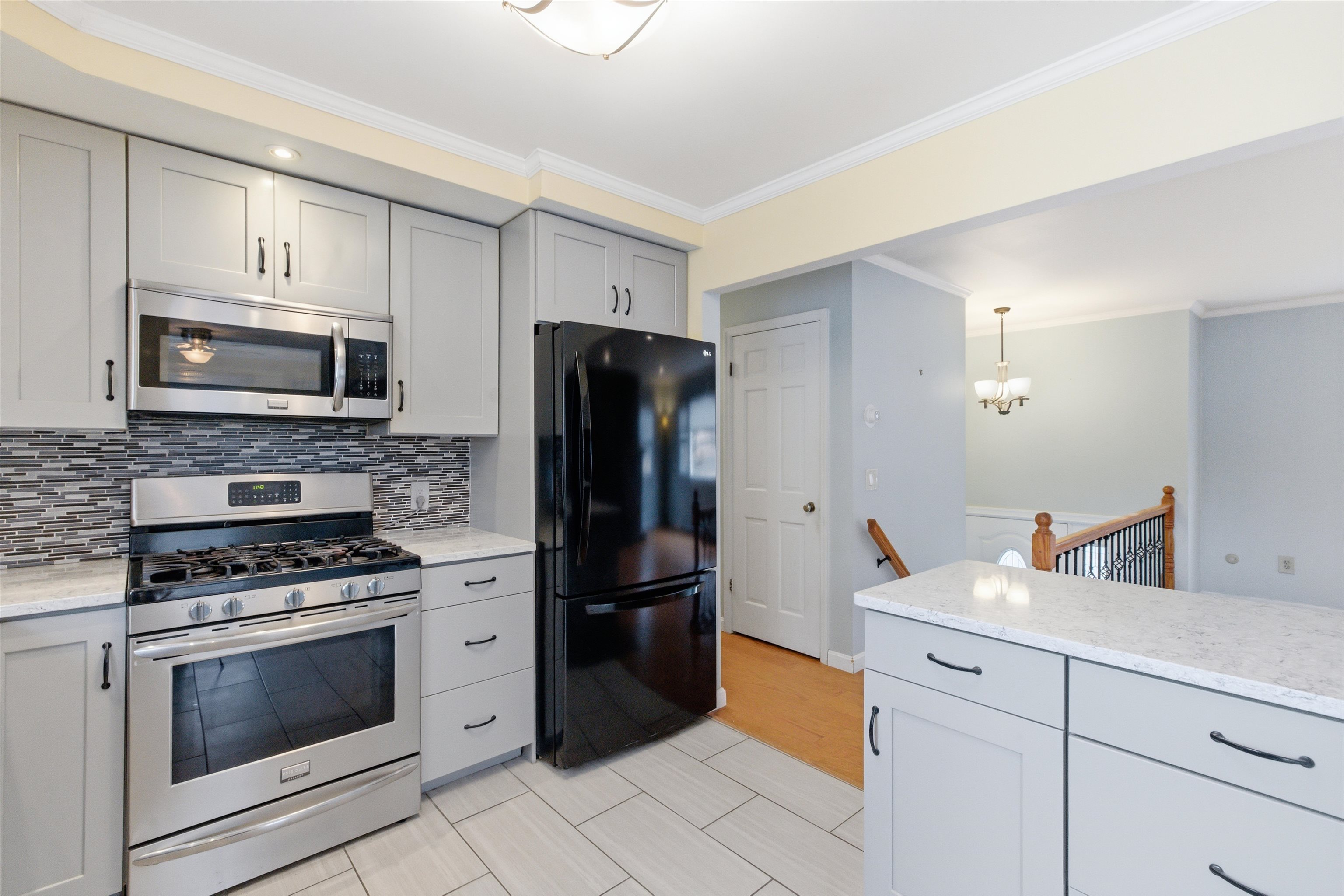 Laconia, New Hampshire, 03246, United States, 3 Bedrooms Bedrooms, ,Residential,For Sale,1991727