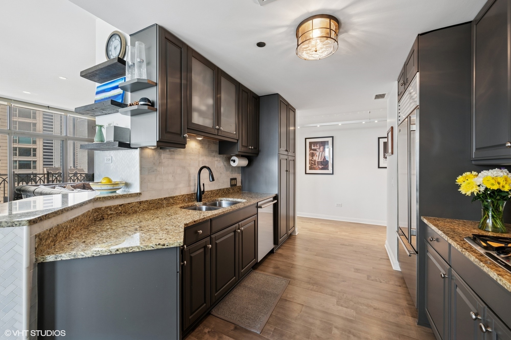 Chicago, Illinois, 60611, United States, 2 Bedrooms Bedrooms, ,3 BathroomsBathrooms,Residential,For Sale,1901320