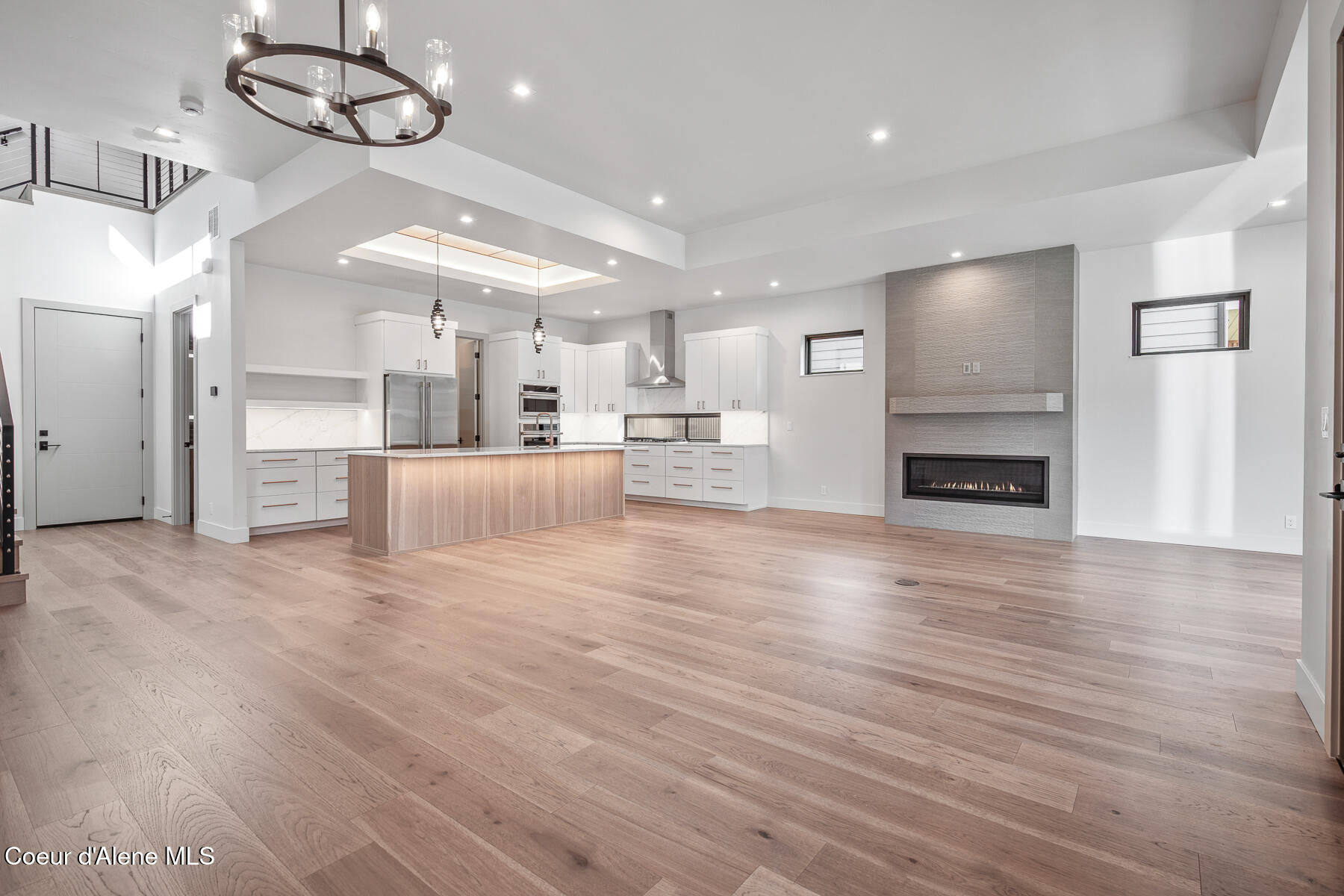 Coeur d'Alene, Idaho, 83814, United States, 3 Bedrooms Bedrooms, ,4 BathroomsBathrooms,Residential,For Sale,1823259