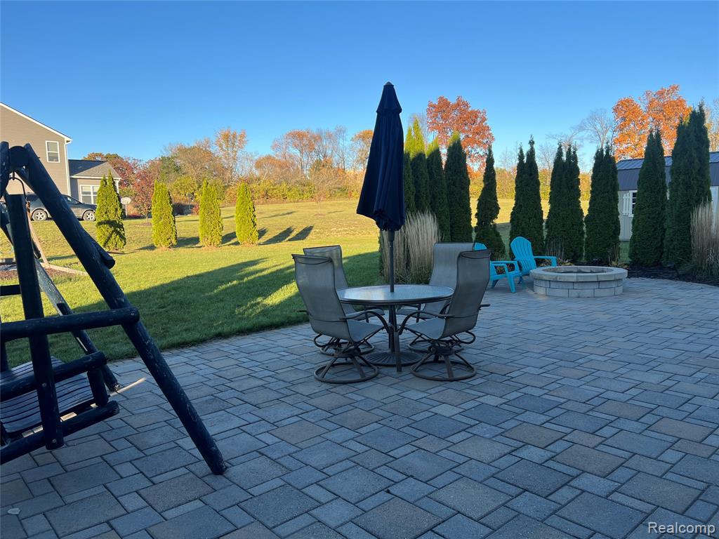 York Township, Michigan, 48176, United States, 4 Bedrooms Bedrooms, ,2 BathroomsBathrooms,Residential,For Sale,1988753