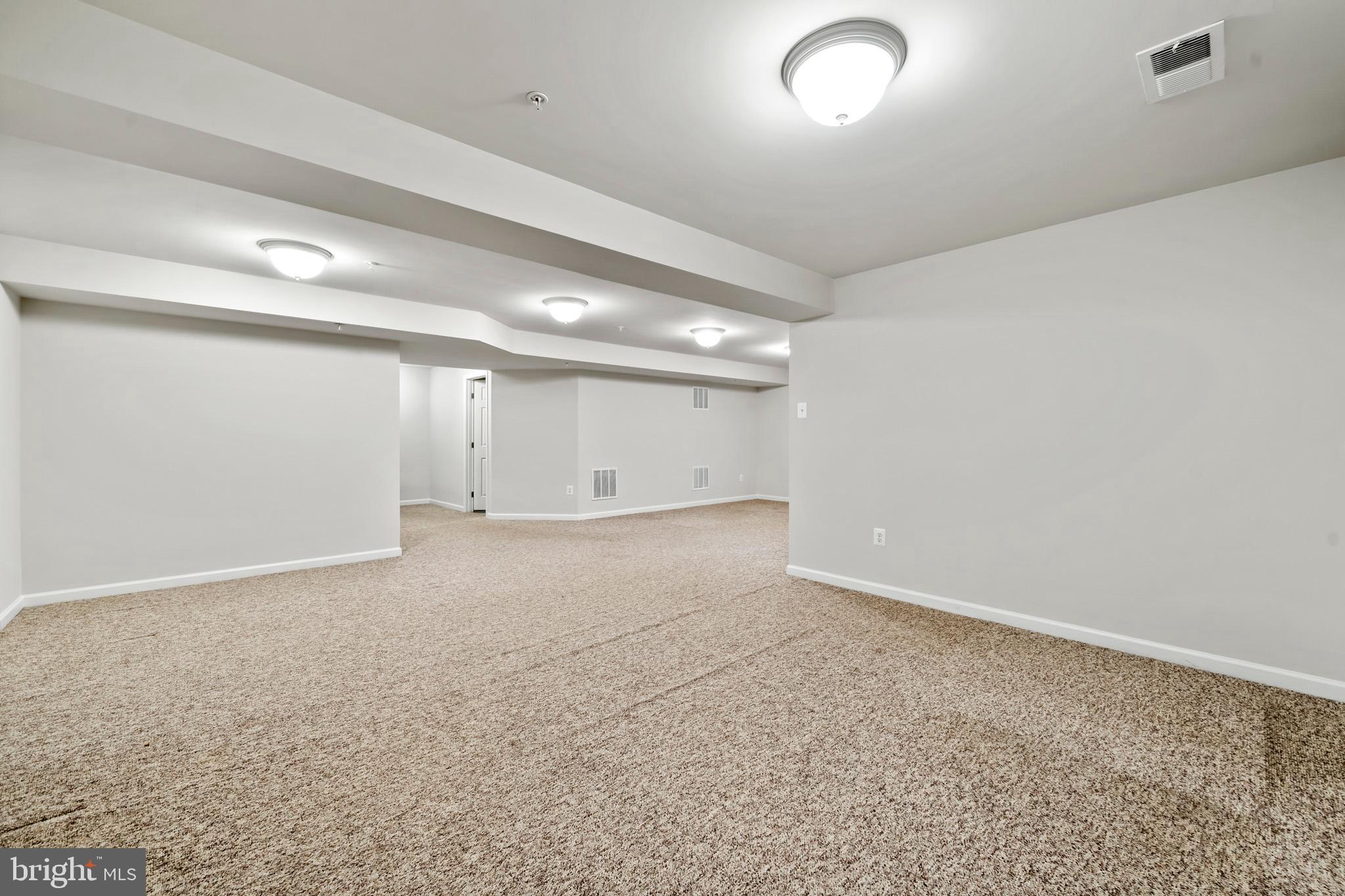 Waldorf, Maryland, 20603, United States, 5 Bedrooms Bedrooms, ,4 BathroomsBathrooms,Residential,For Sale,1914129