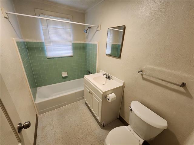 Belle Chasse, Louisiana, 70037, United States, 12 Bedrooms Bedrooms, ,4 BathroomsBathrooms,Residential,For Sale,1908908