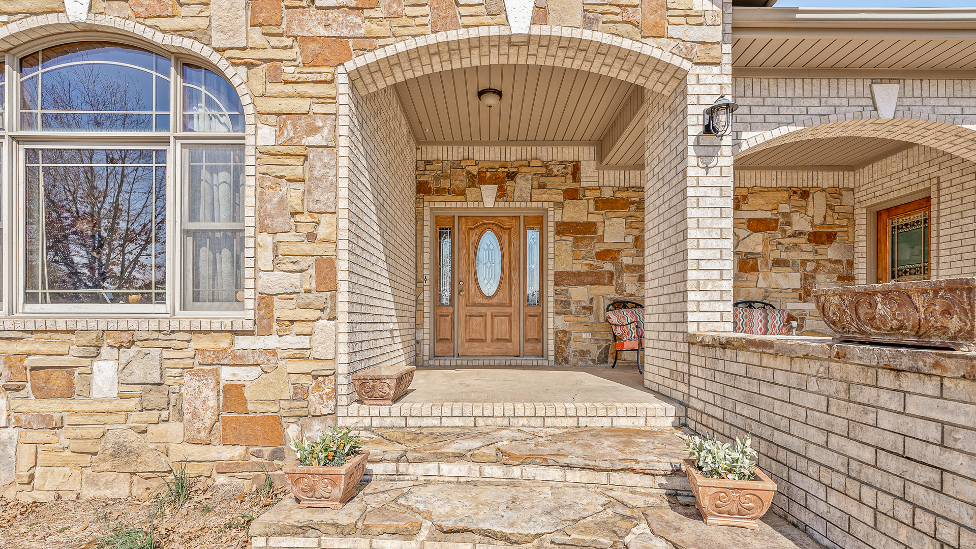 Jonesboro, Arkansas, 72405, United States, 4 Bedrooms Bedrooms, ,3 BathroomsBathrooms,Residential,For Sale,1942326